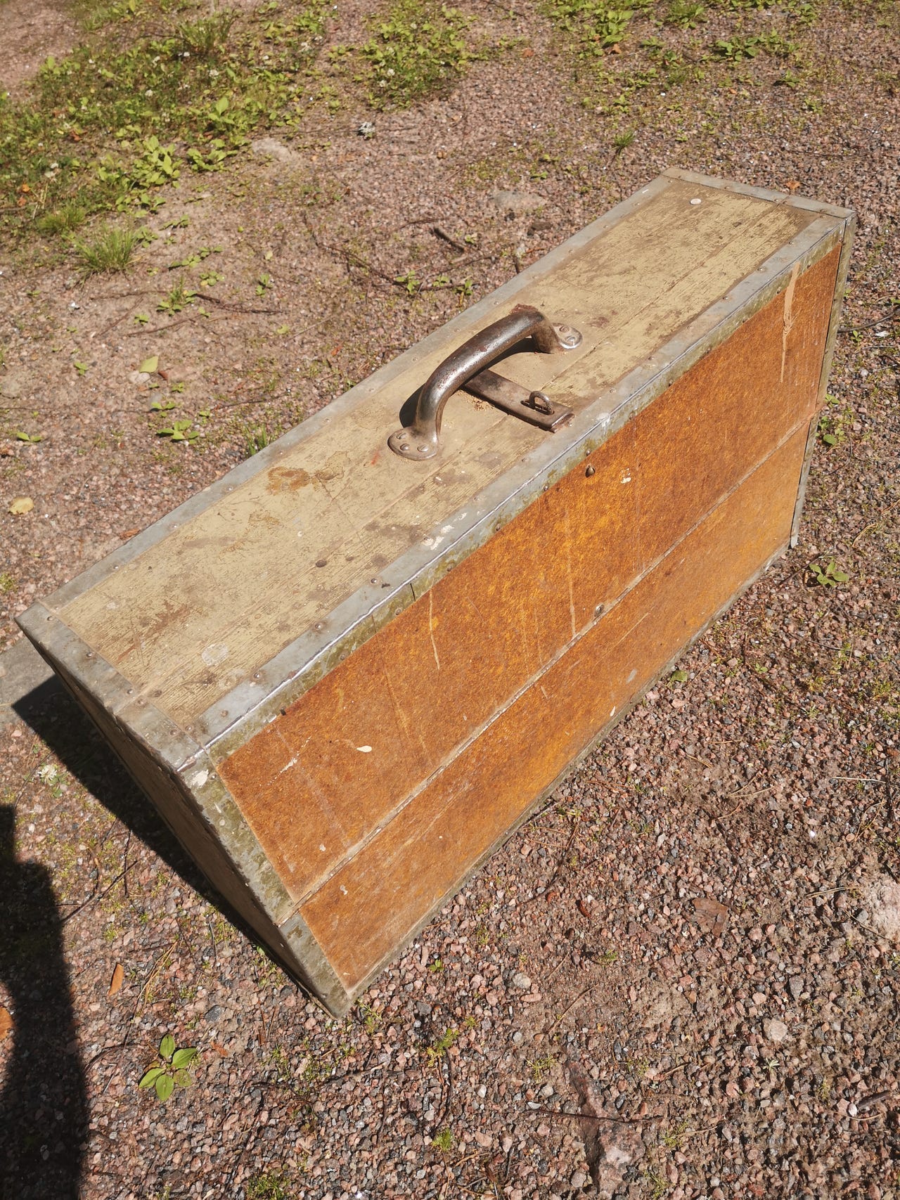 Myydään