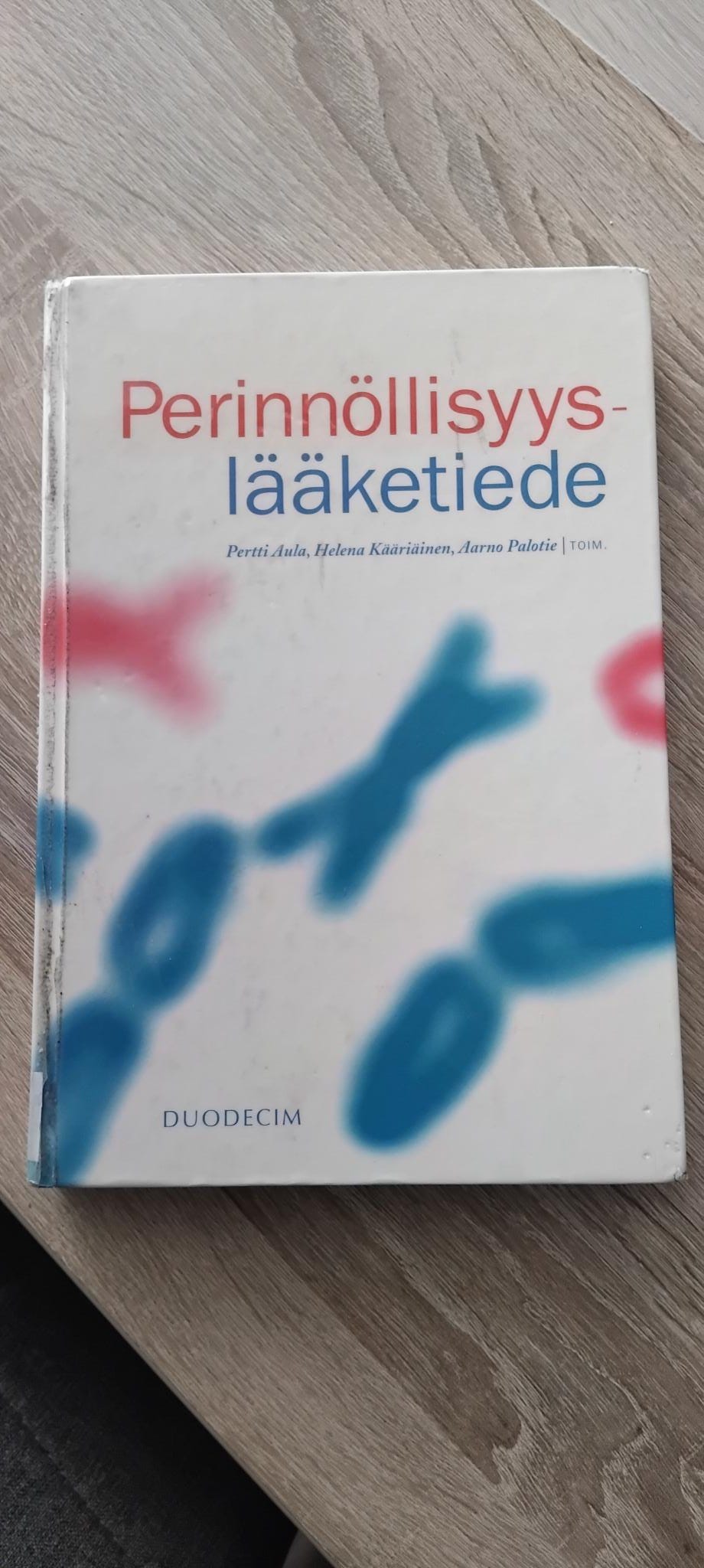 Perimä ja lääketiede -oppikirja (lääketiede ja terveys)