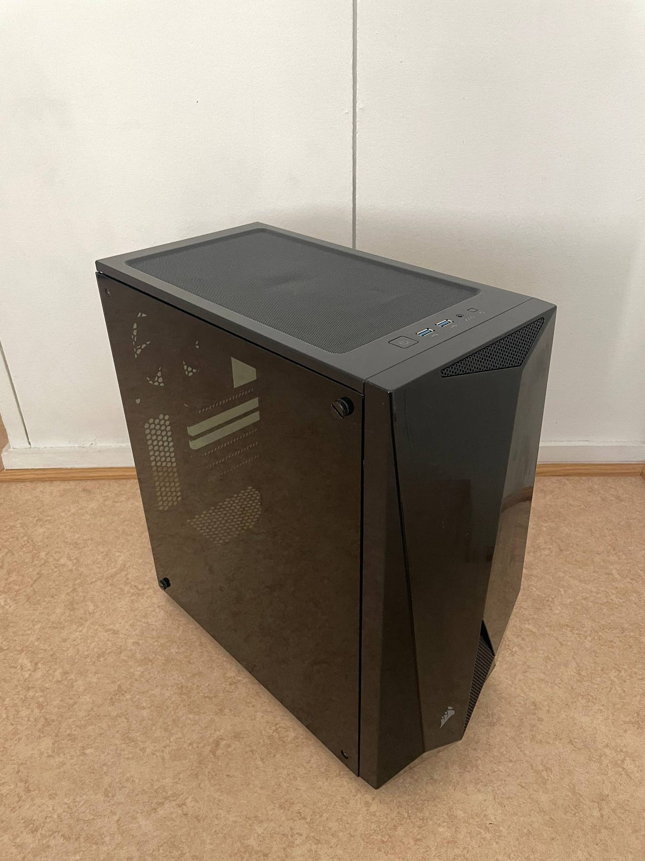 Corsair Carbide SPEC-DELTA RGB