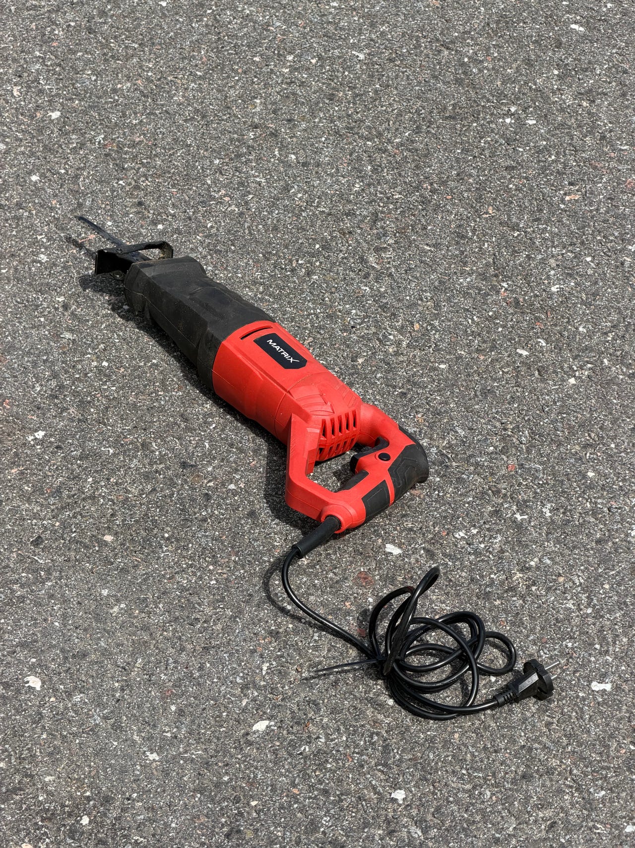 Matrix RS 850-1 Puukkosaha 850 W