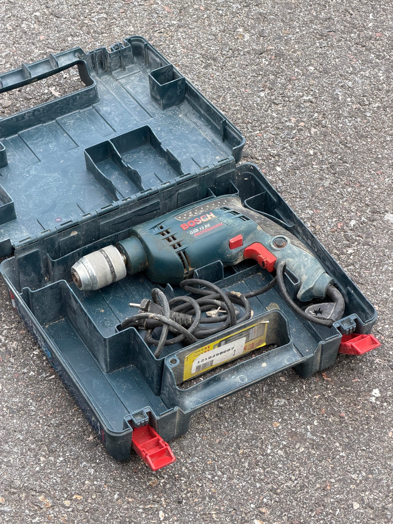 Bosch GSB 13 RE Professional iskuporakone
