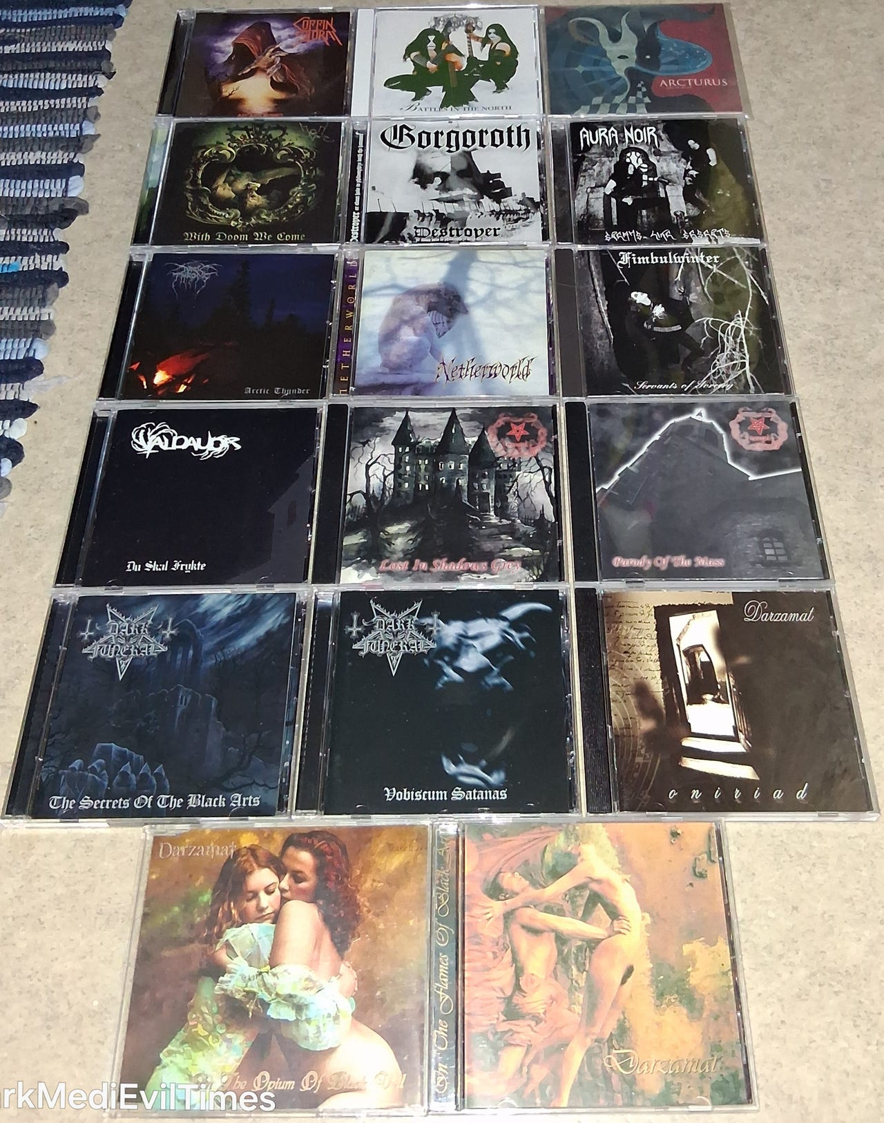 Levypaketti - 17 CD