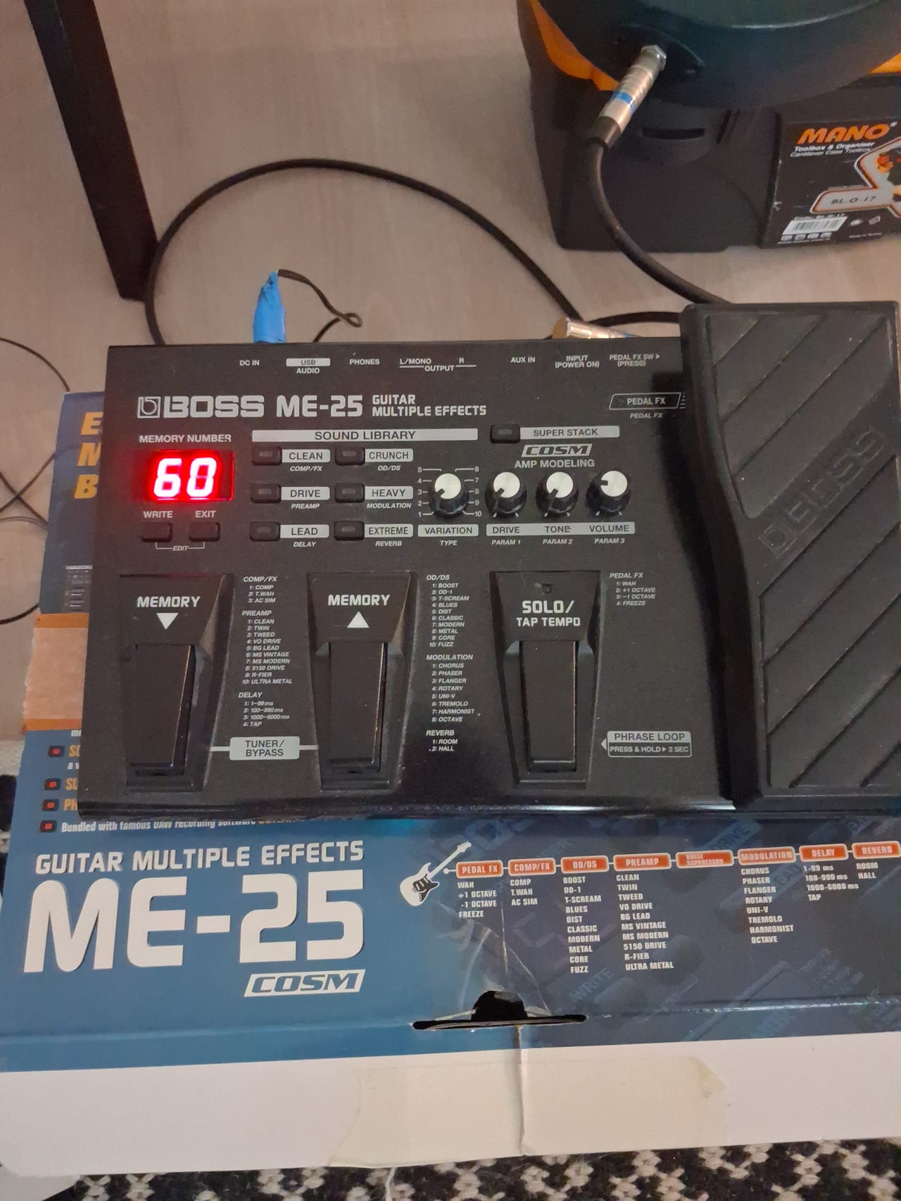 Boss ME-25 kitaran multiefektilaite