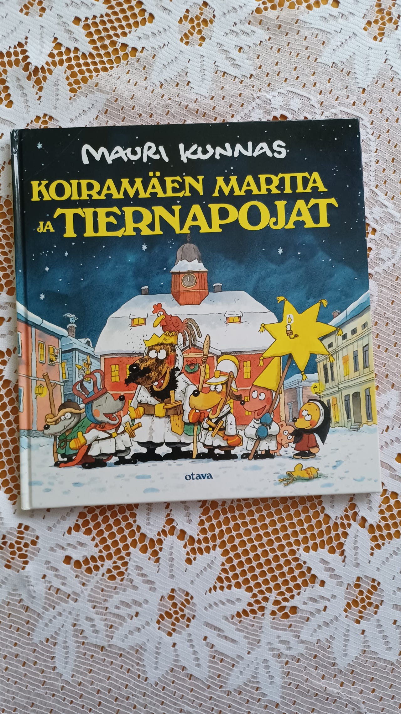 Mauri Kunnas. Koiramäen Martta ja Tiernapojat