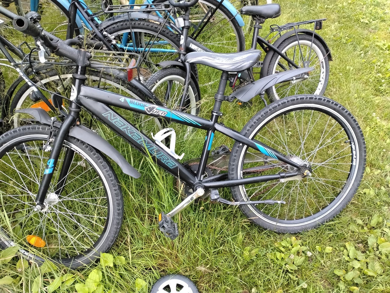Lasten polkupyöriä