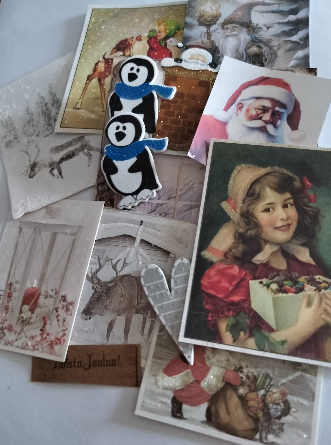 Jouluiset koettiluvat ja tarrat