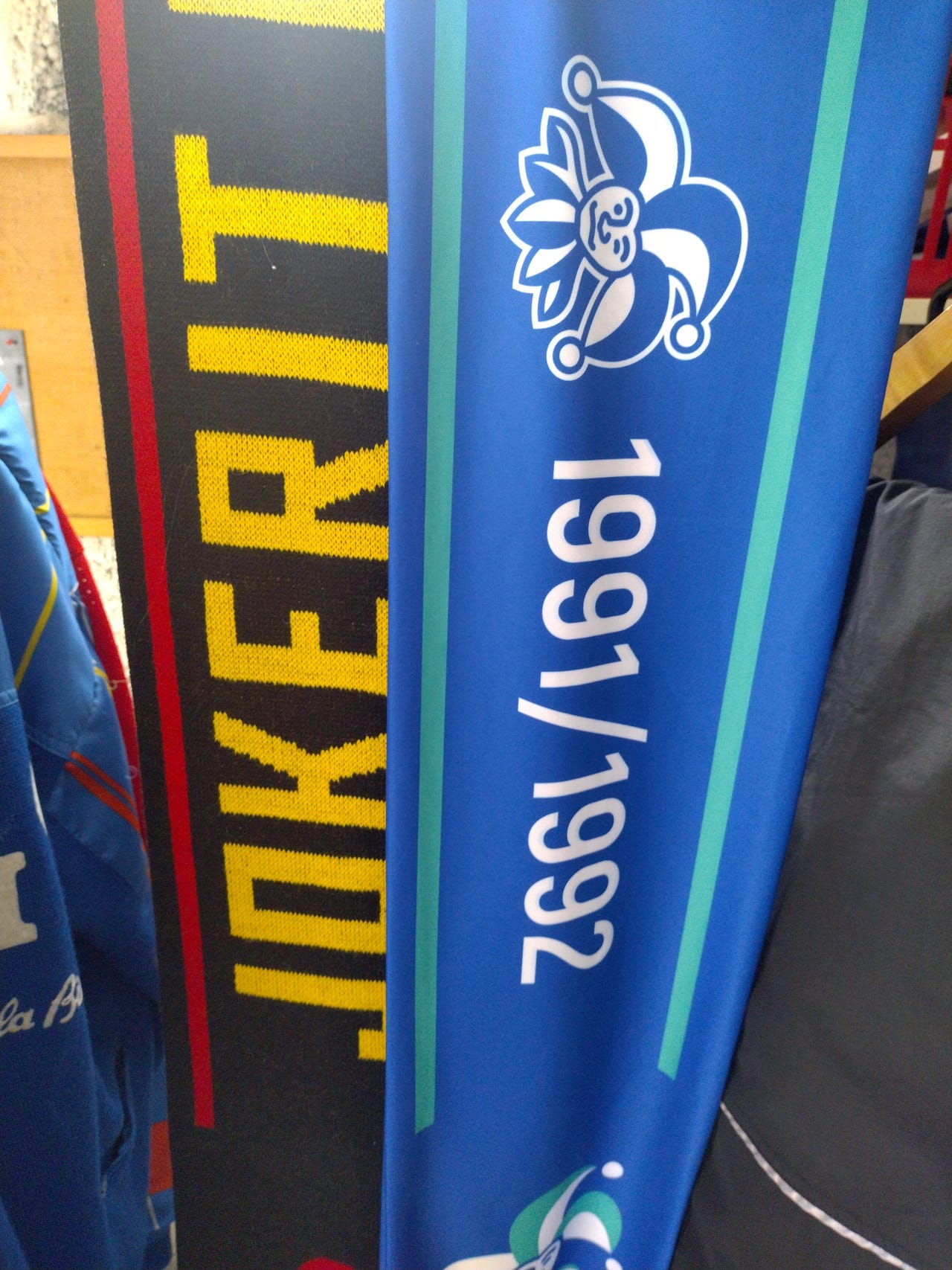 Jokerit fanihuivi 1991/1992