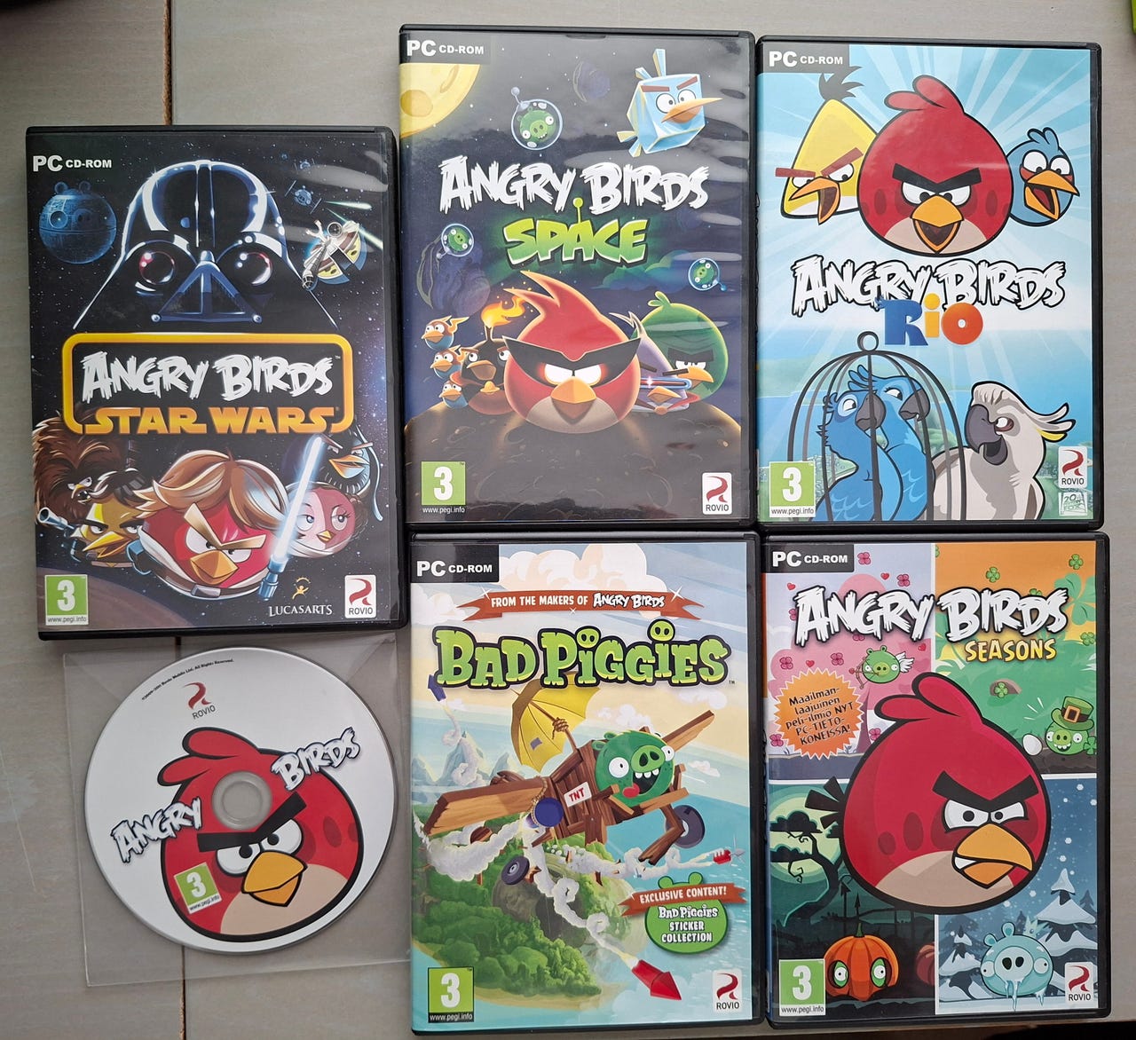 PC Angry Birds pelipaketti