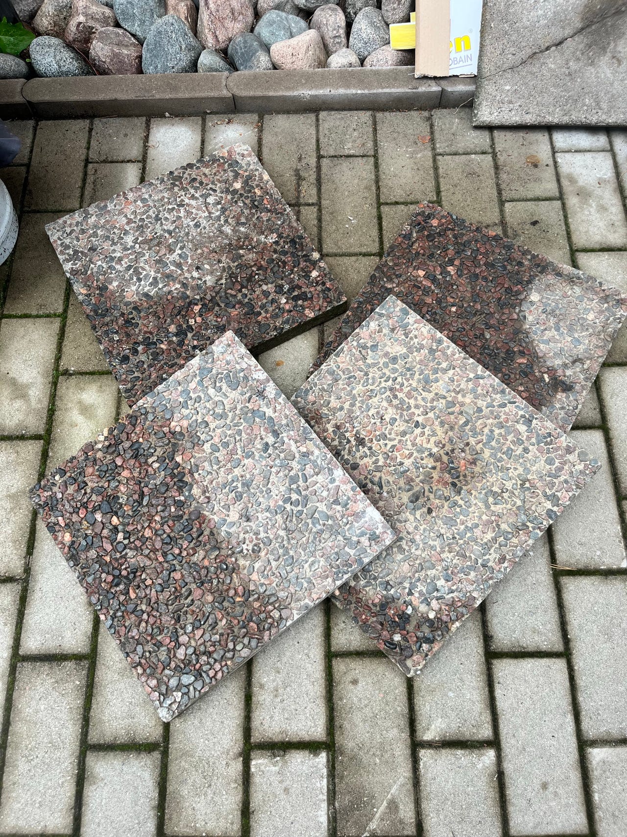 ANNETAAN pihalaatat / betonilaatat 4 kpl