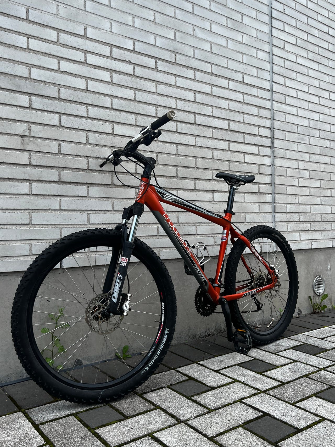 Trek 6300