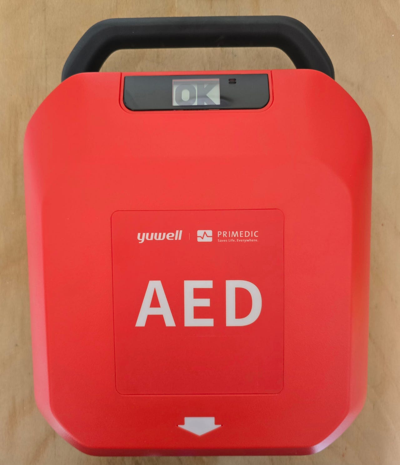 Yuwell PRIMEDIC HeartSave Y1 -puoliautomaattinen defibrillaattori