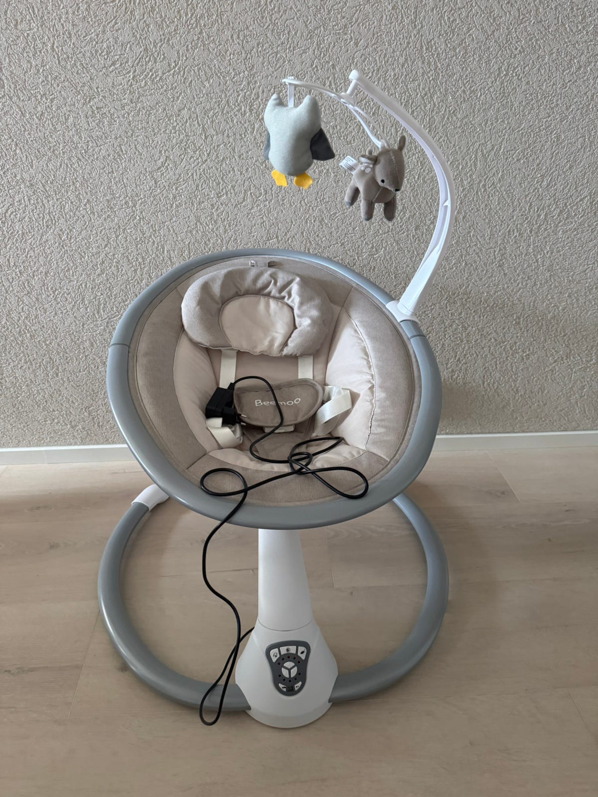 Beemoo Play Rocker sitteri