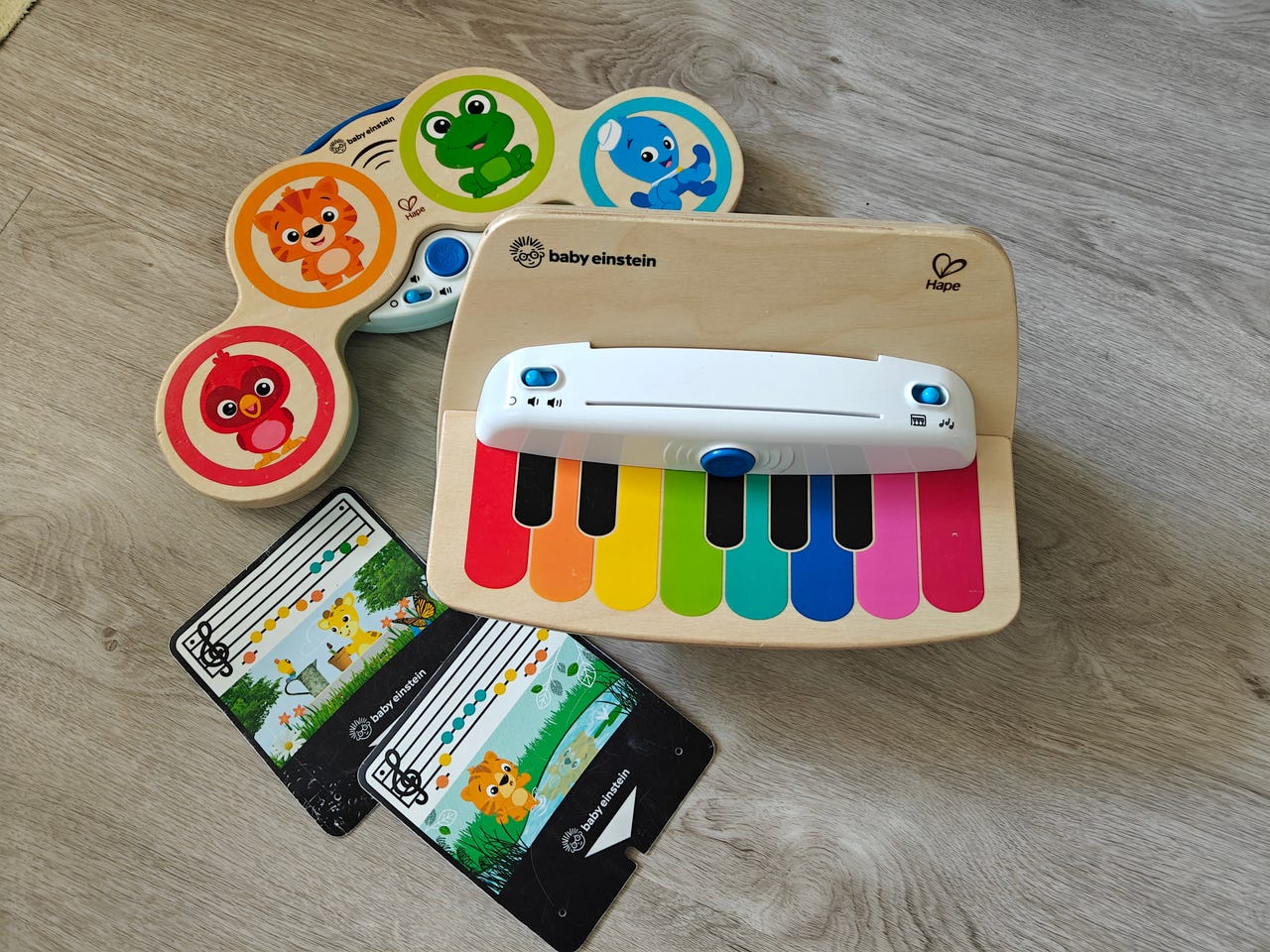 Baby Einstein leikkipiano ja rumpusetti