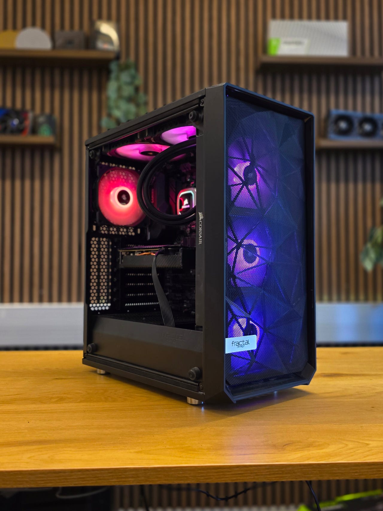 Pelitietokone – Ryzen 7 2700X / RTX 2060 / 16 GB