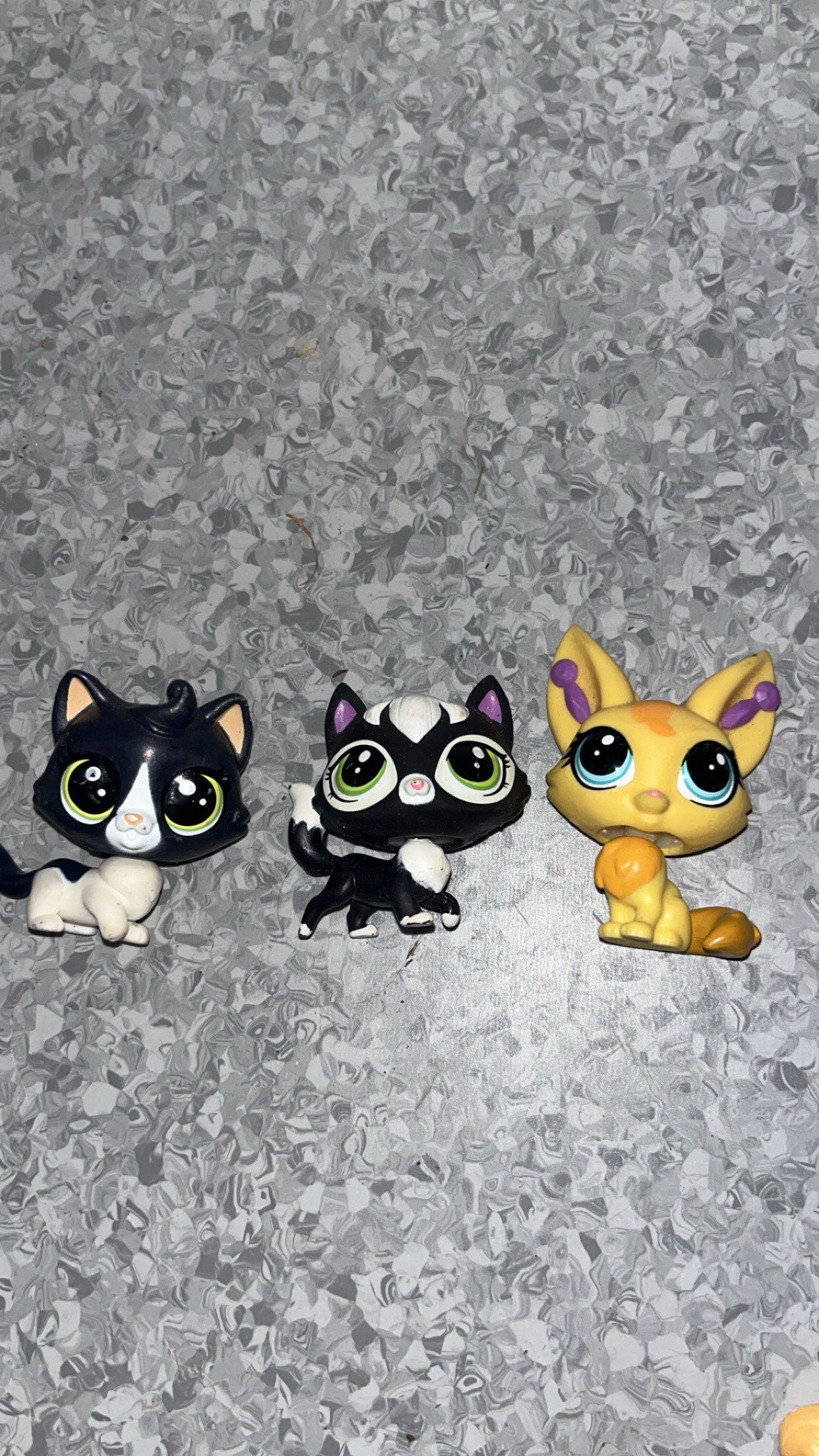 Littlest Pet Shop hahmot