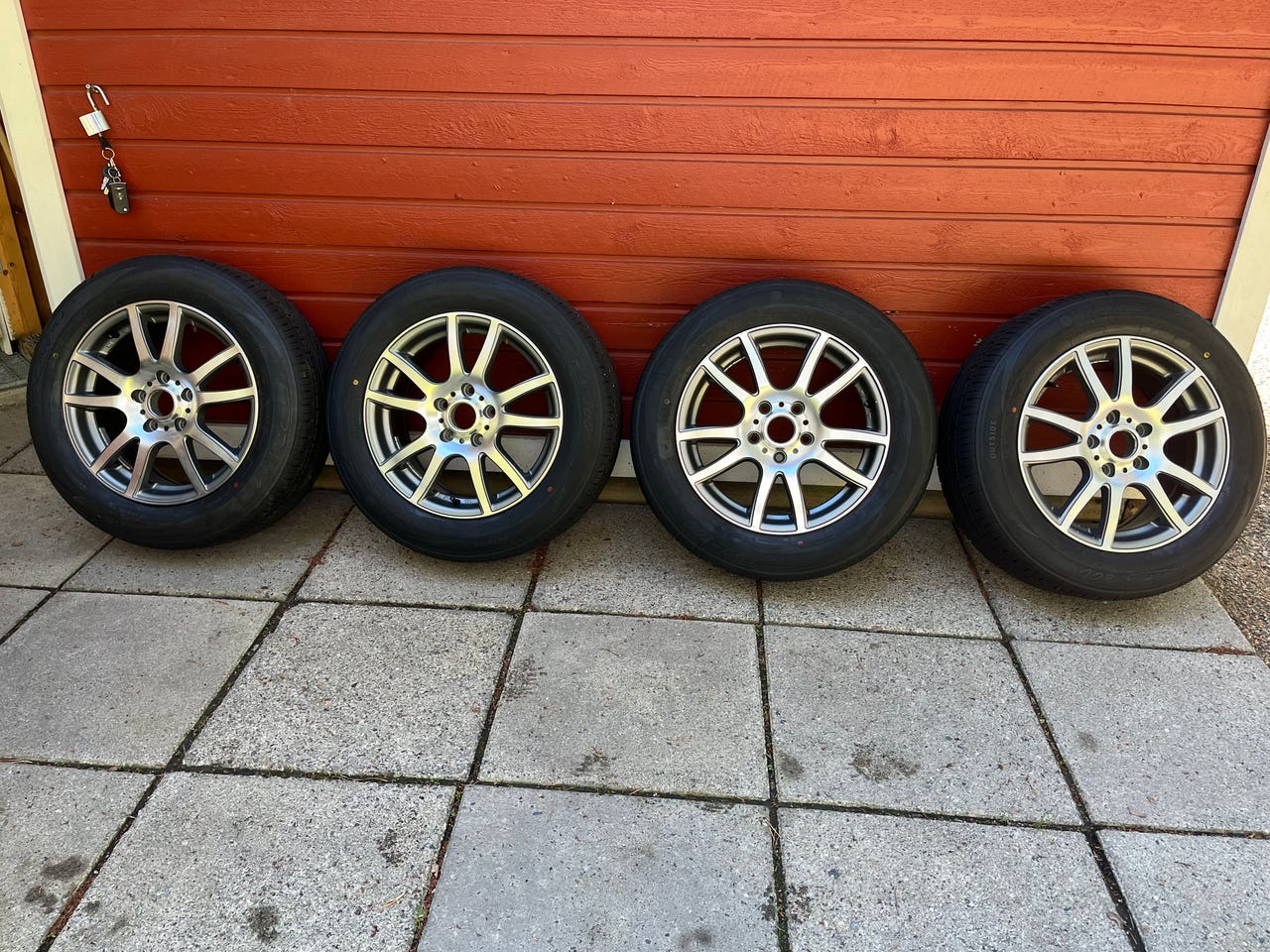 Vanteet lähes uusilla kesärenkailla