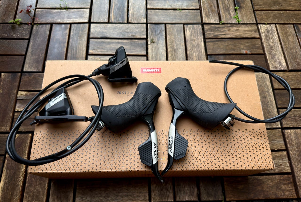 SRAM Apex AXS kahvat / jarrut