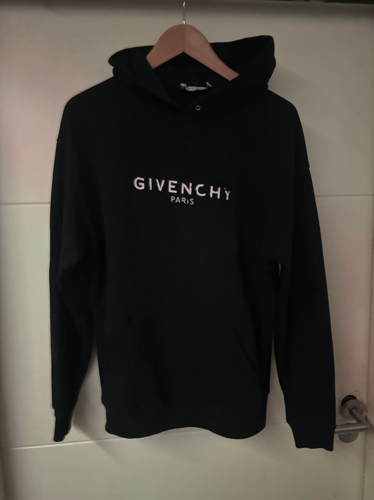 Givenchy huppari