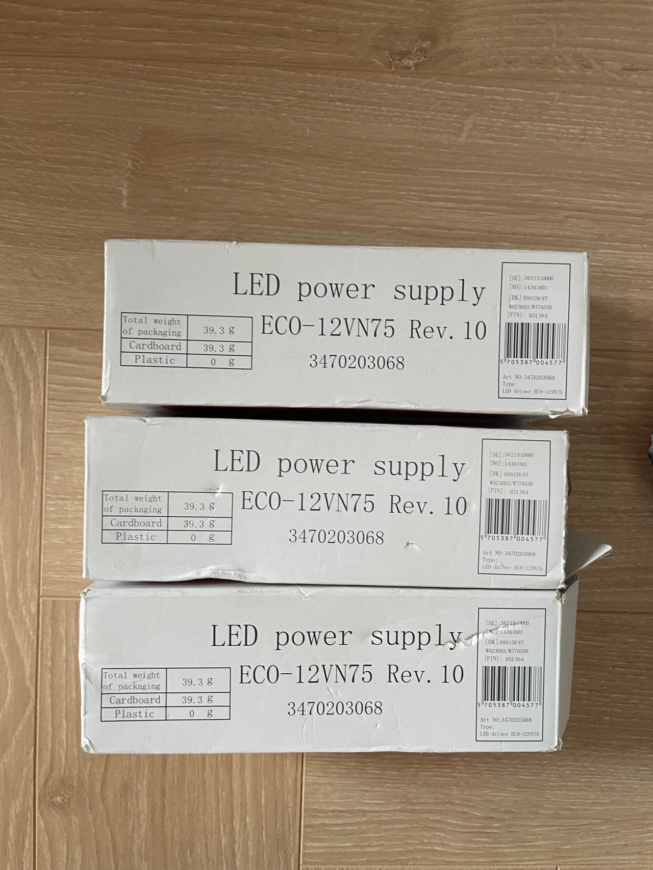 LED-muuntaja / LED virtalähde 12V 75W – 3 kpl