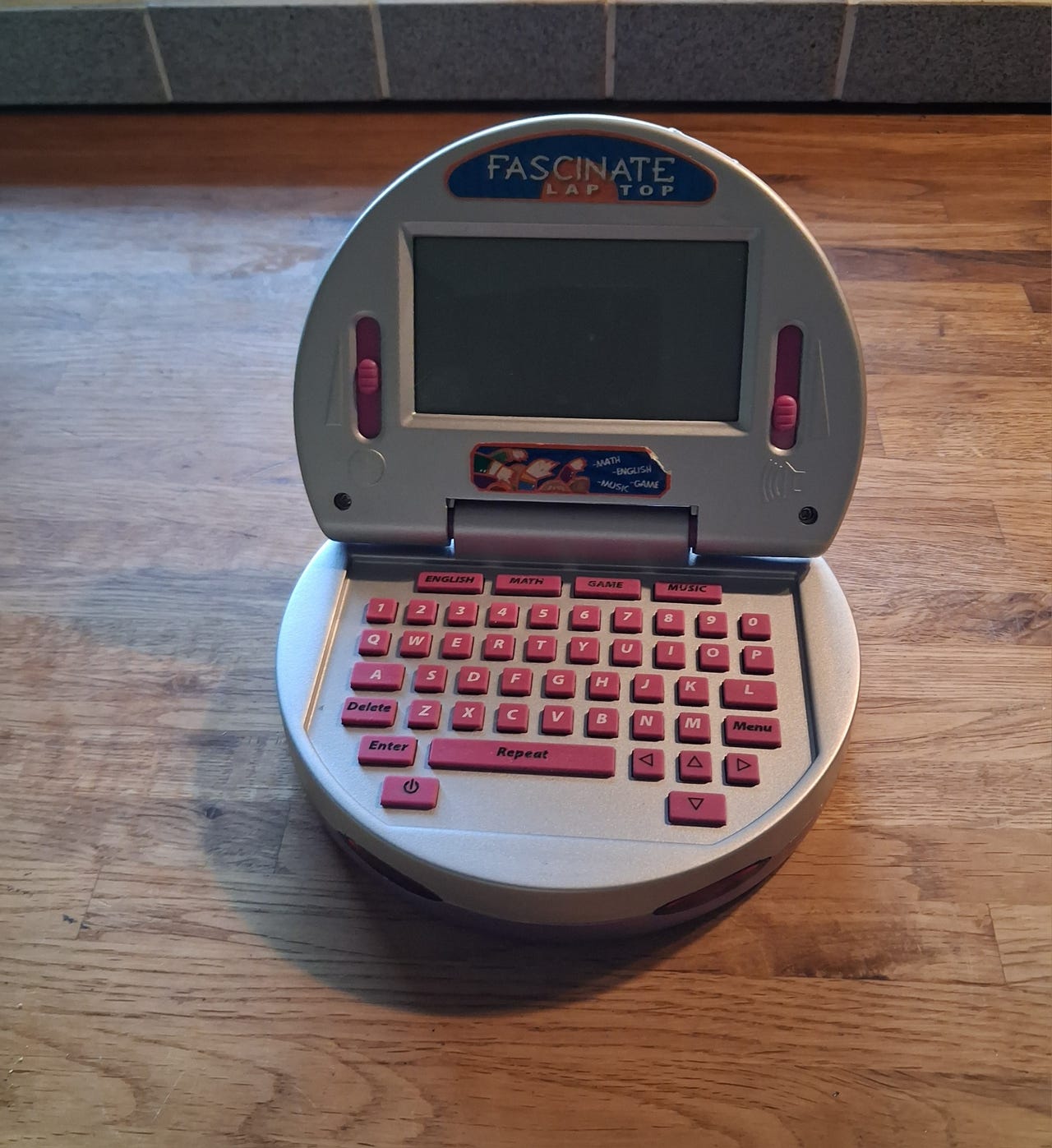 Fascinate Laptop opettavainen leikkiläppäri lapselle