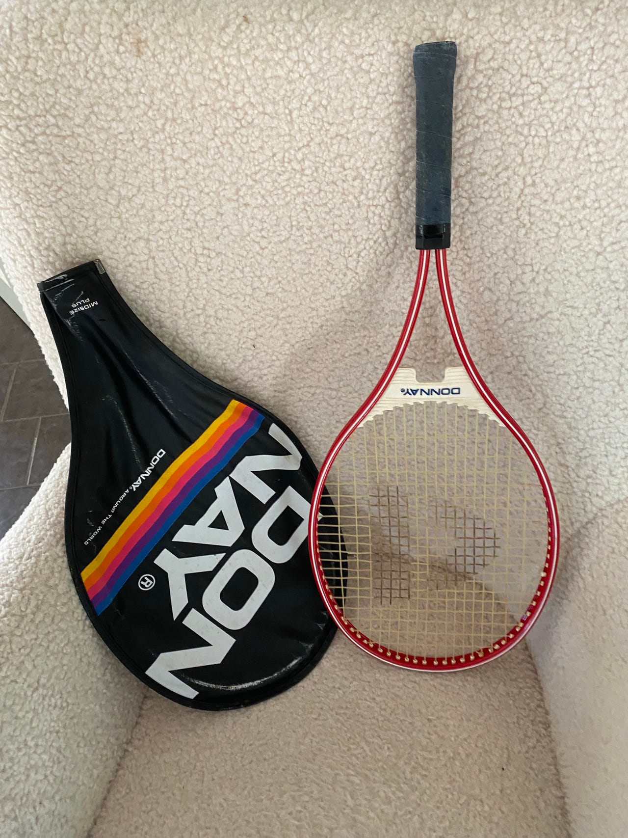 Tennismaila,mailoja