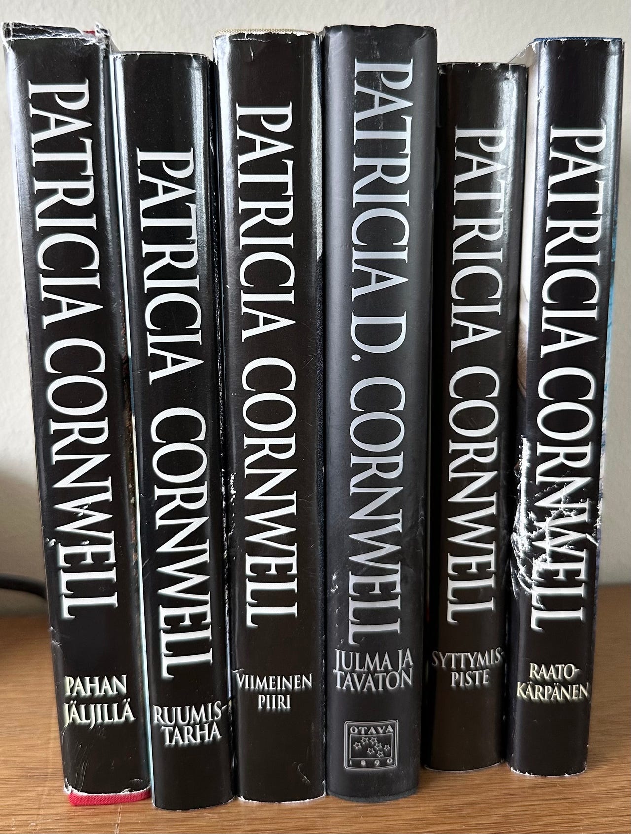 Patricia Cornwell kirjasetti 6 kpl