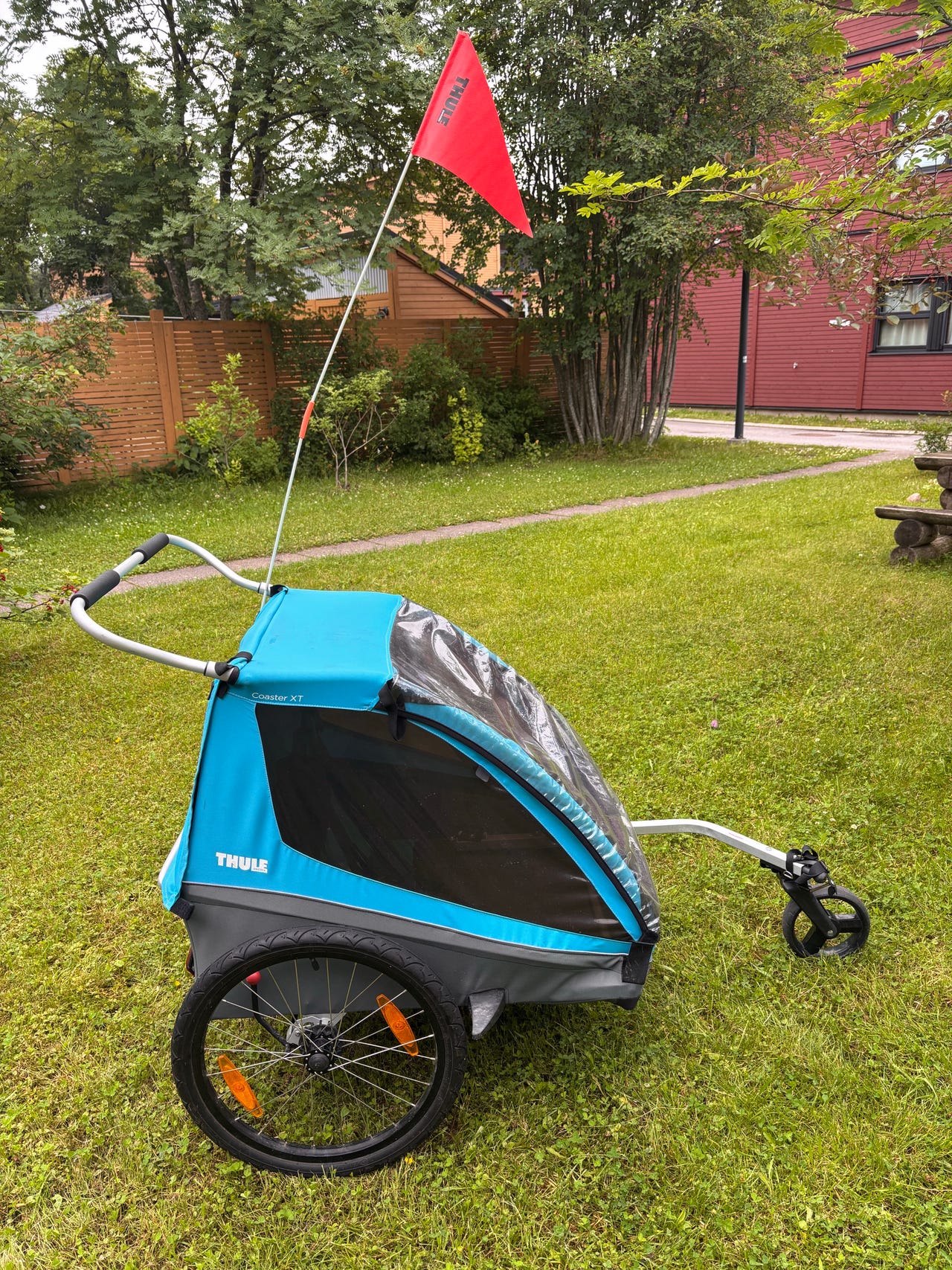 Thule Coaster XT lasten pyöräkärry sininen