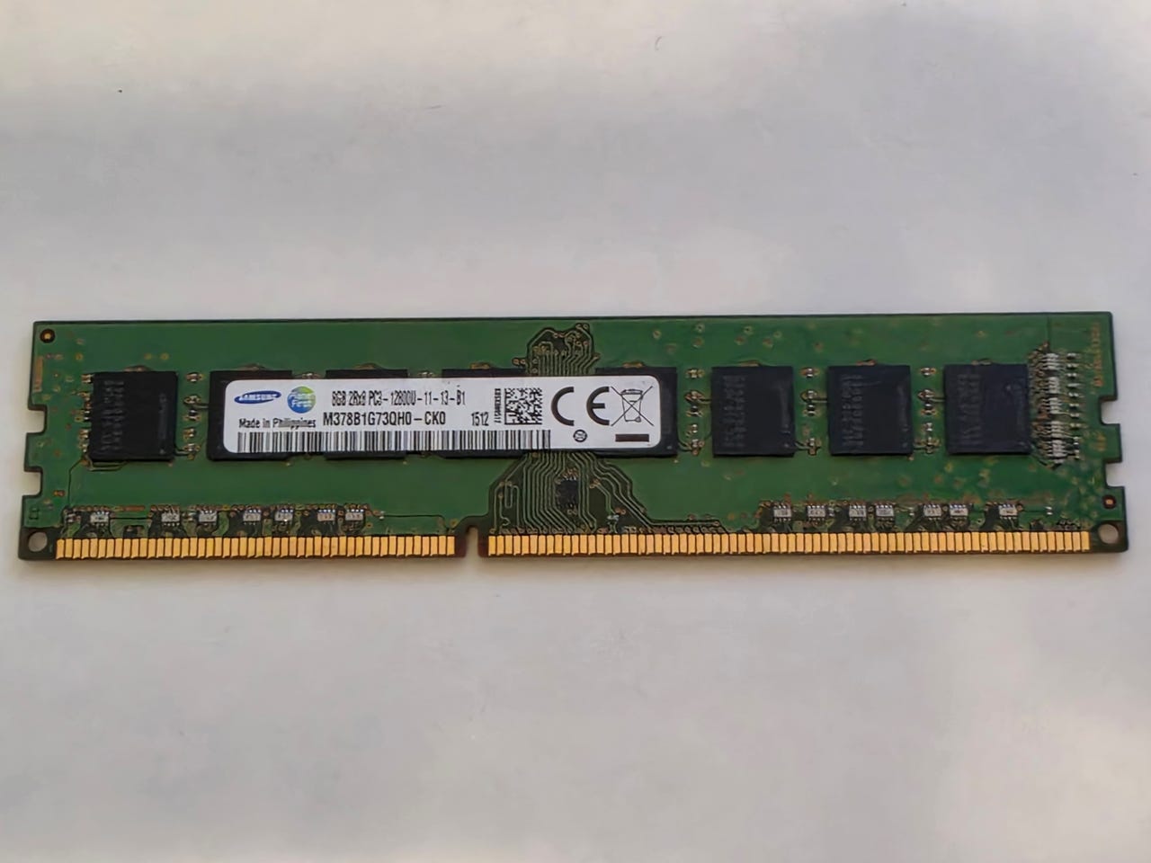 8GB SAMSUNG M378B1G73CB0-CK0 PC3-12800U 2Rx8 Pöytäkoneen