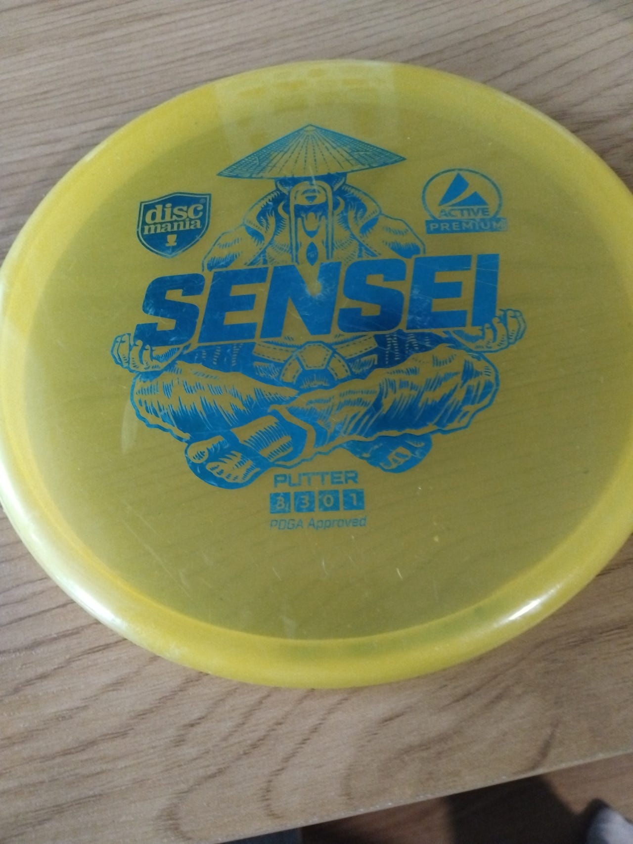 frisbeegolf kiekko