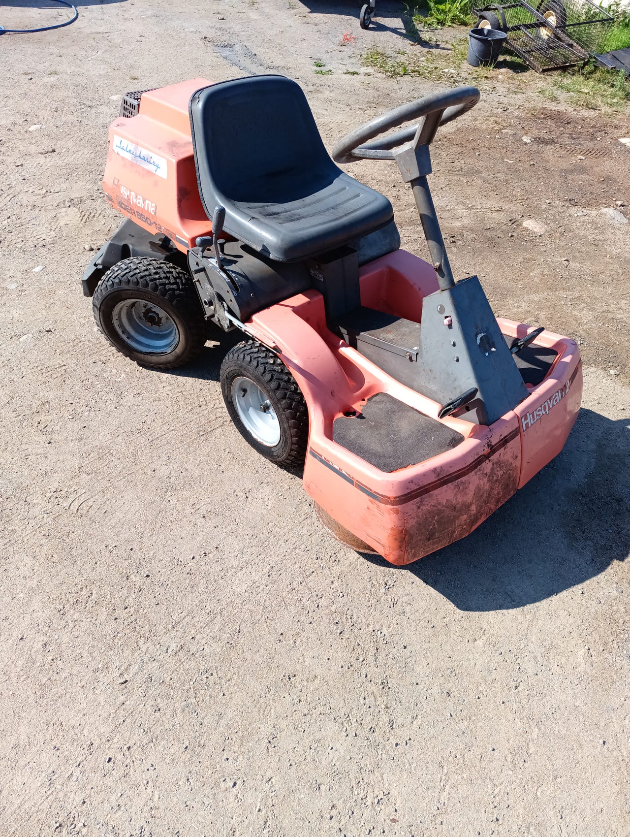 Husqvarna rider 850 12