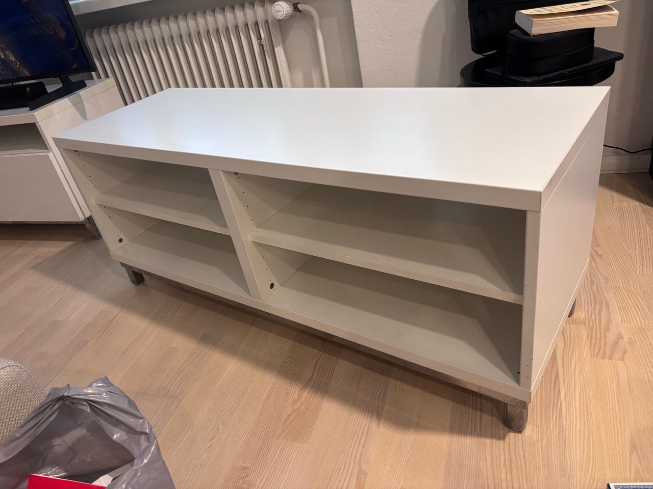 IKEA tv-tasot