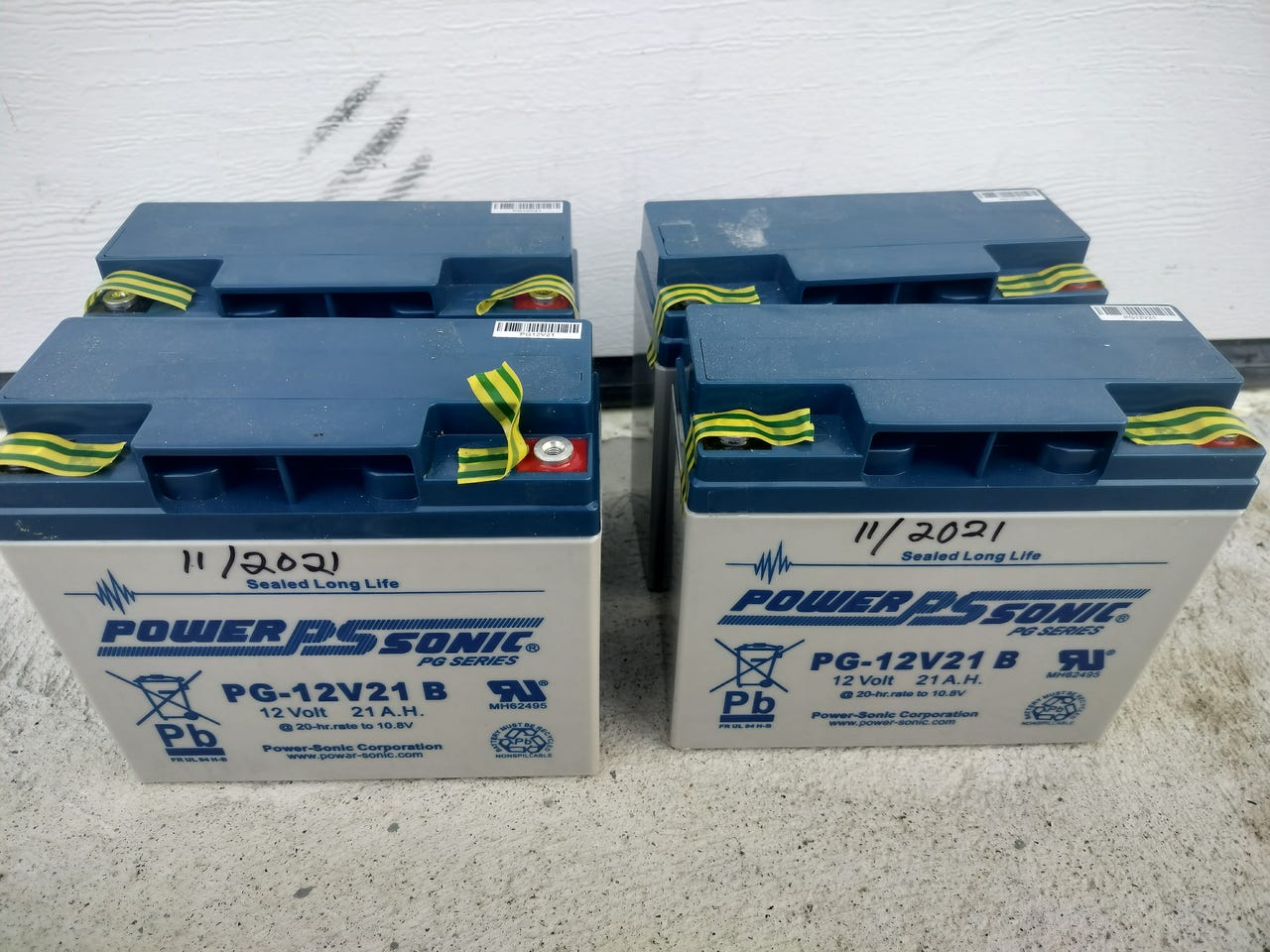 Vanhat akut 4kpl 12v21ah