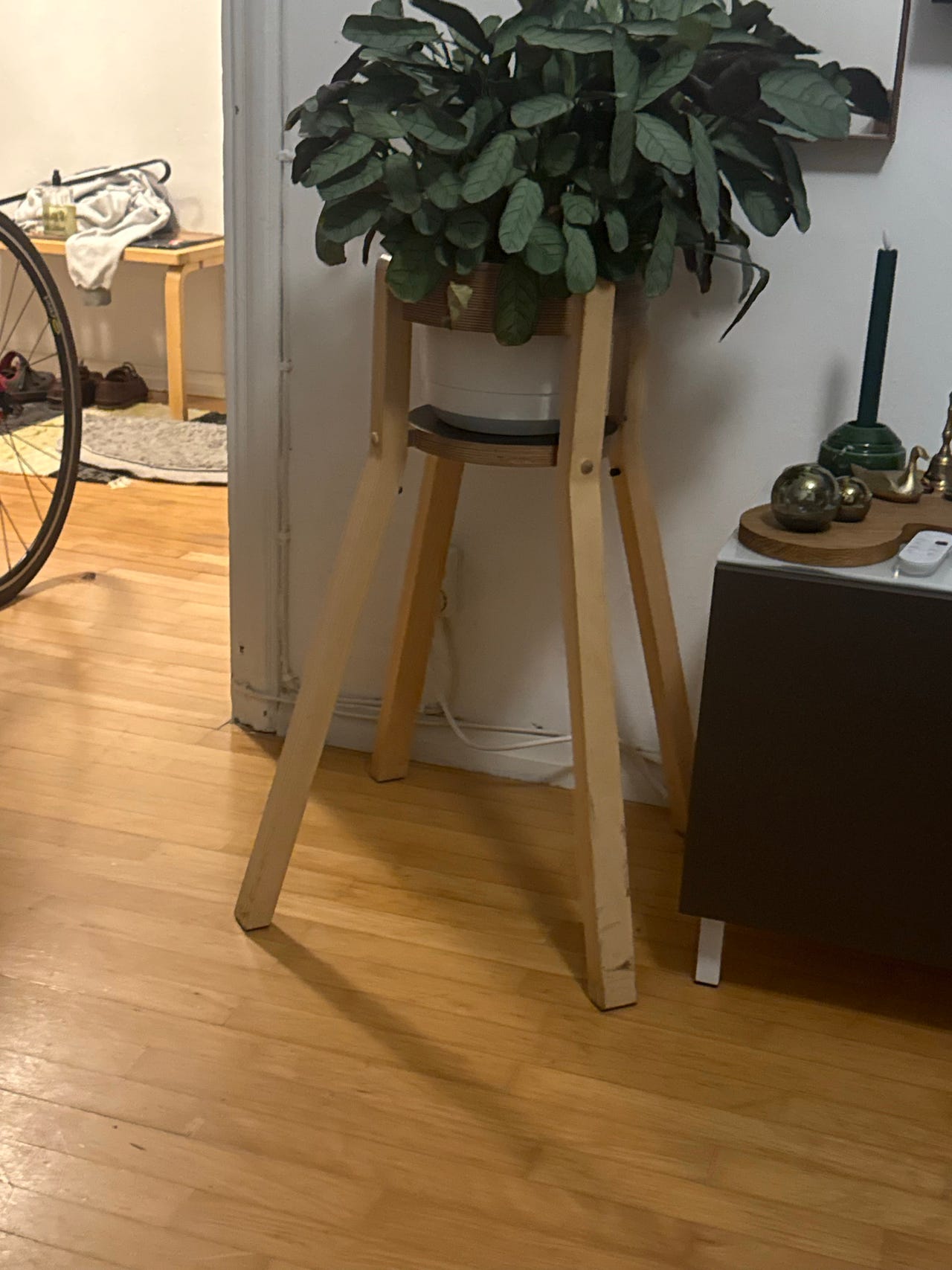 Onni Design lastentuoli