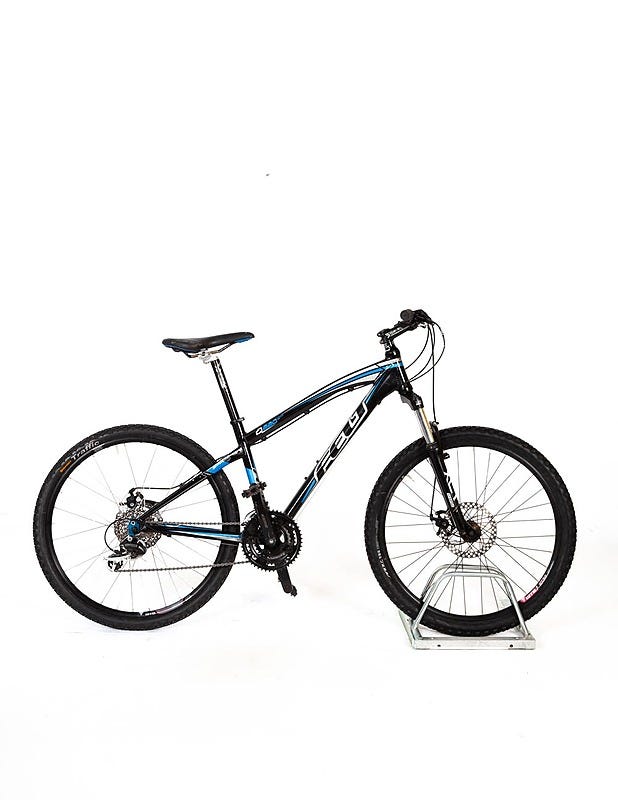 FELT Q220 polkupyörä, 26