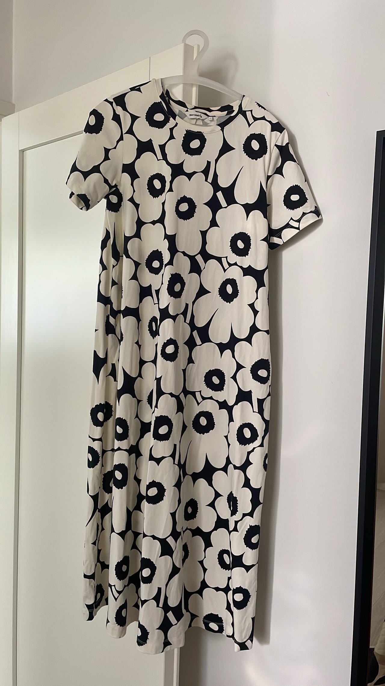 Marimekko Unikko kesämekko S kukkakuosi viskoosi