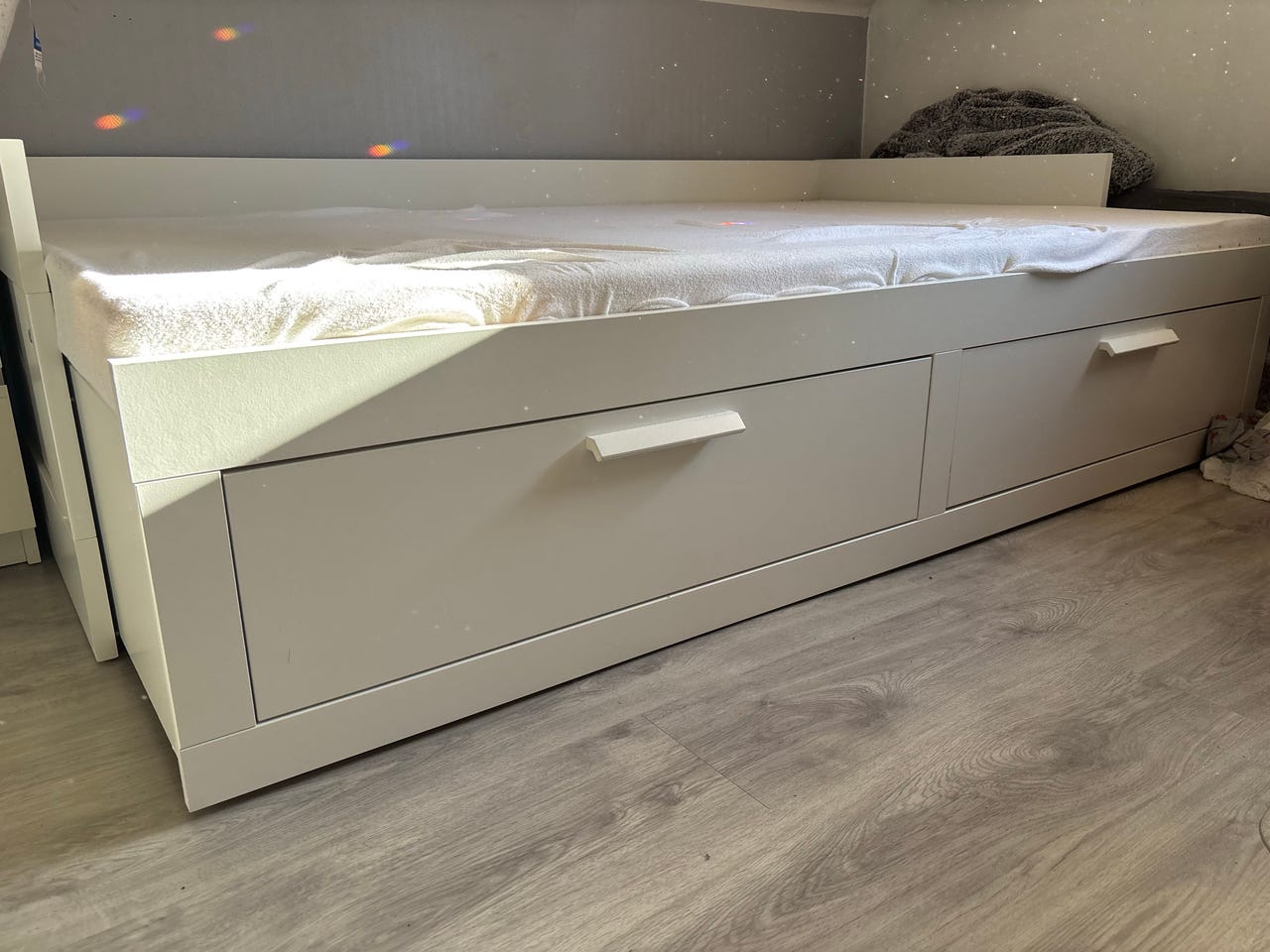 Ikea Brimnes 80-160 levitettävä sänky laatikoilla x kpl
