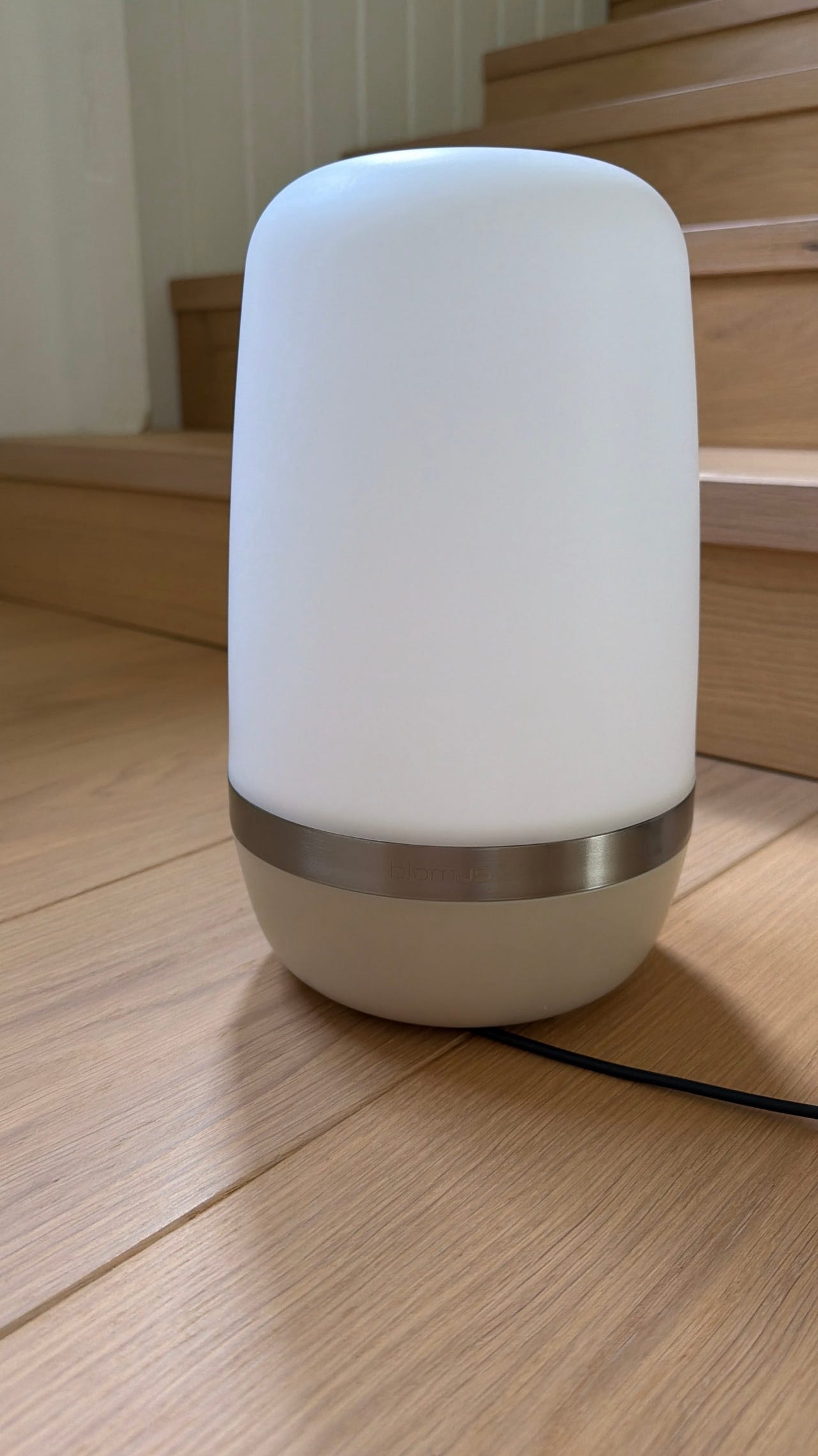 Spirit Portable Ulkovalaisin L Moonbeam - Blomus ladattava valais