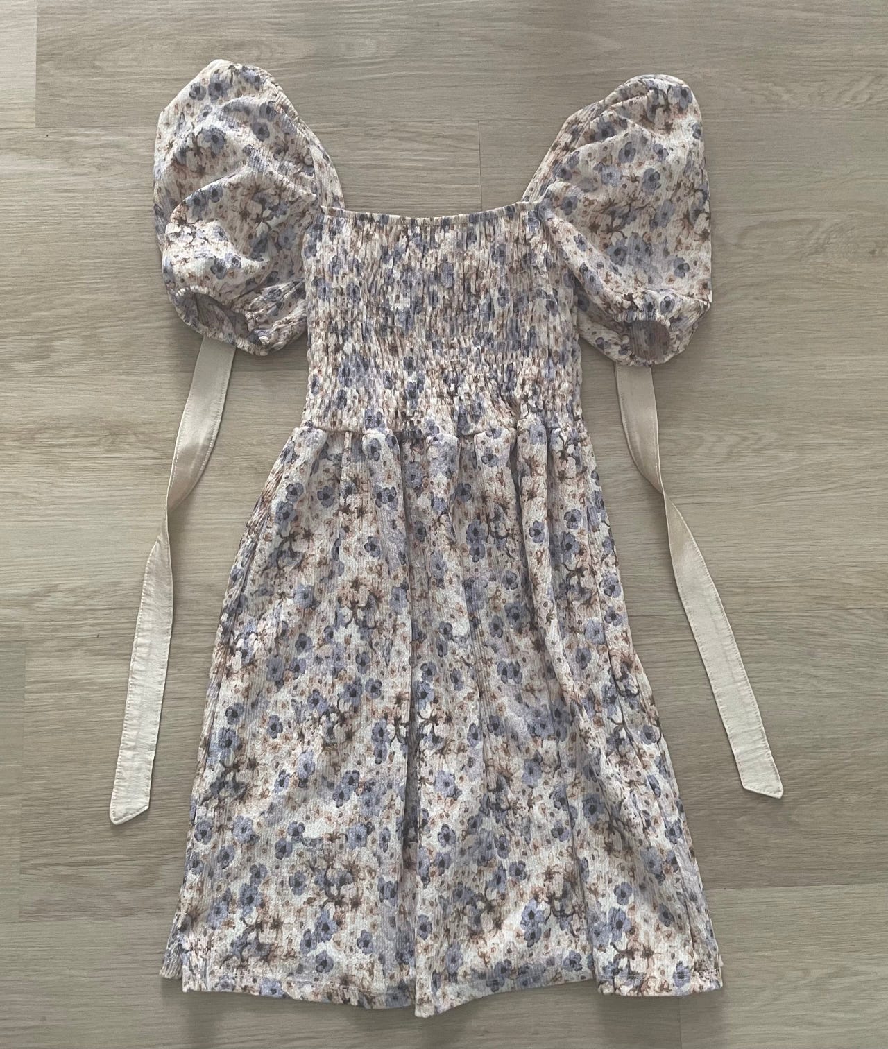 H&M mekko XS tai 158/164