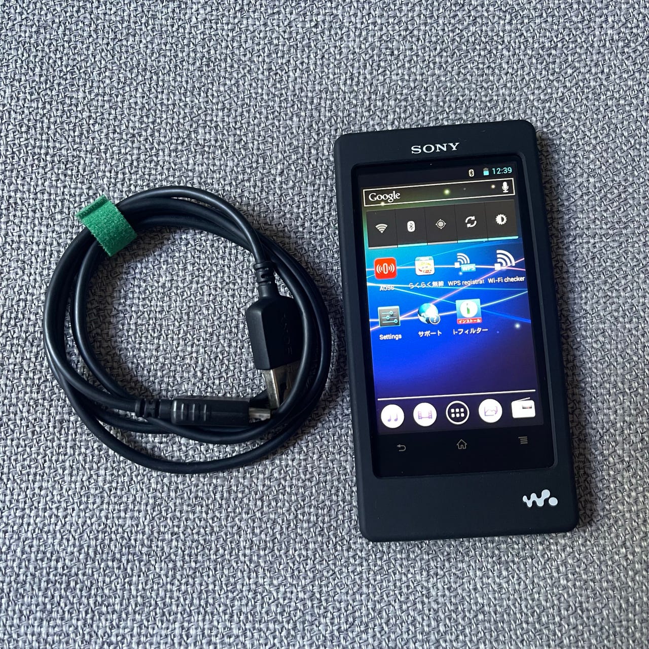 Sony Walkman NW-F806 lossless musiikki-soitin 32 GB musta