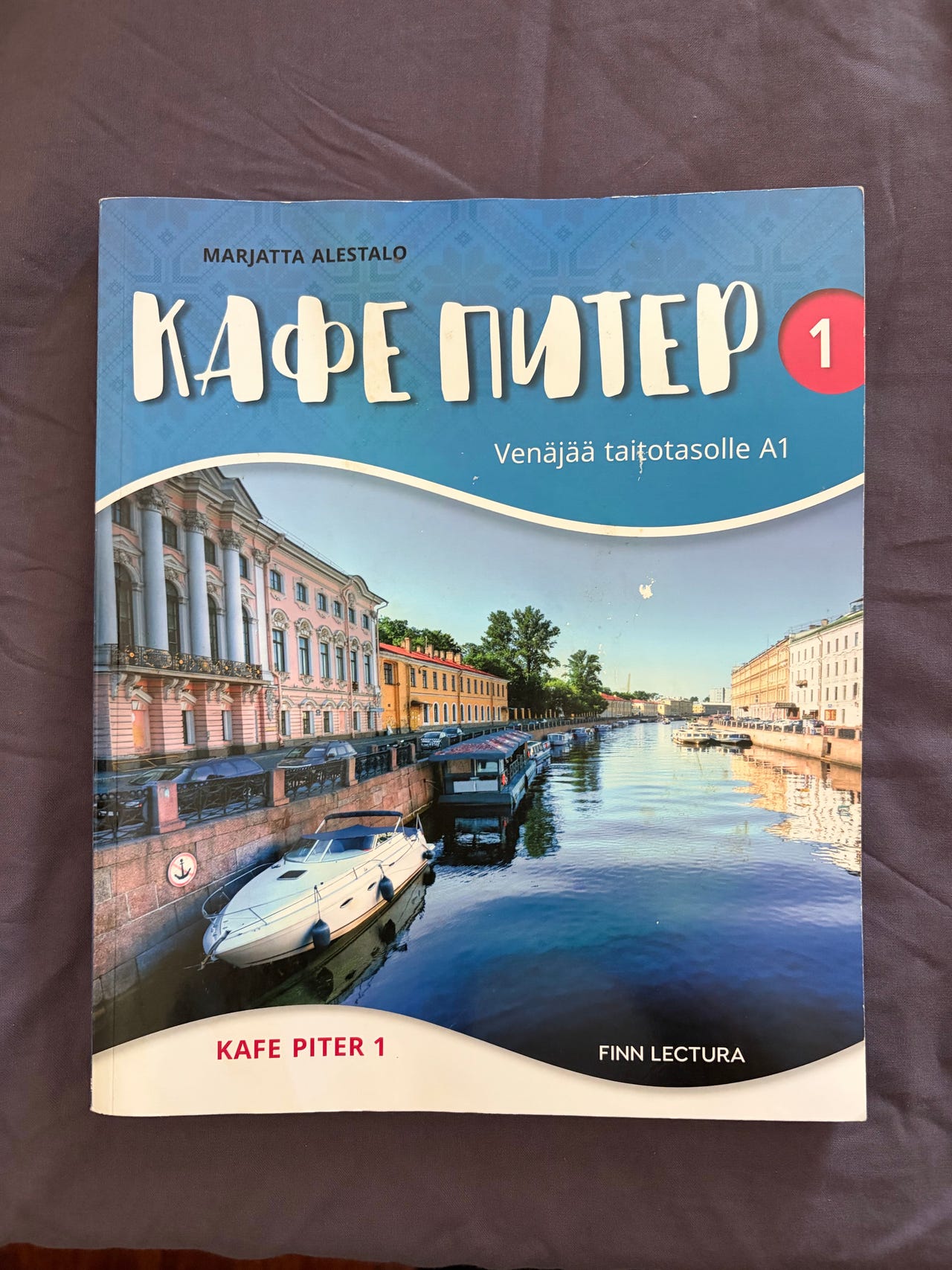 Kafe Piter 1 venäjän oppikirja A1