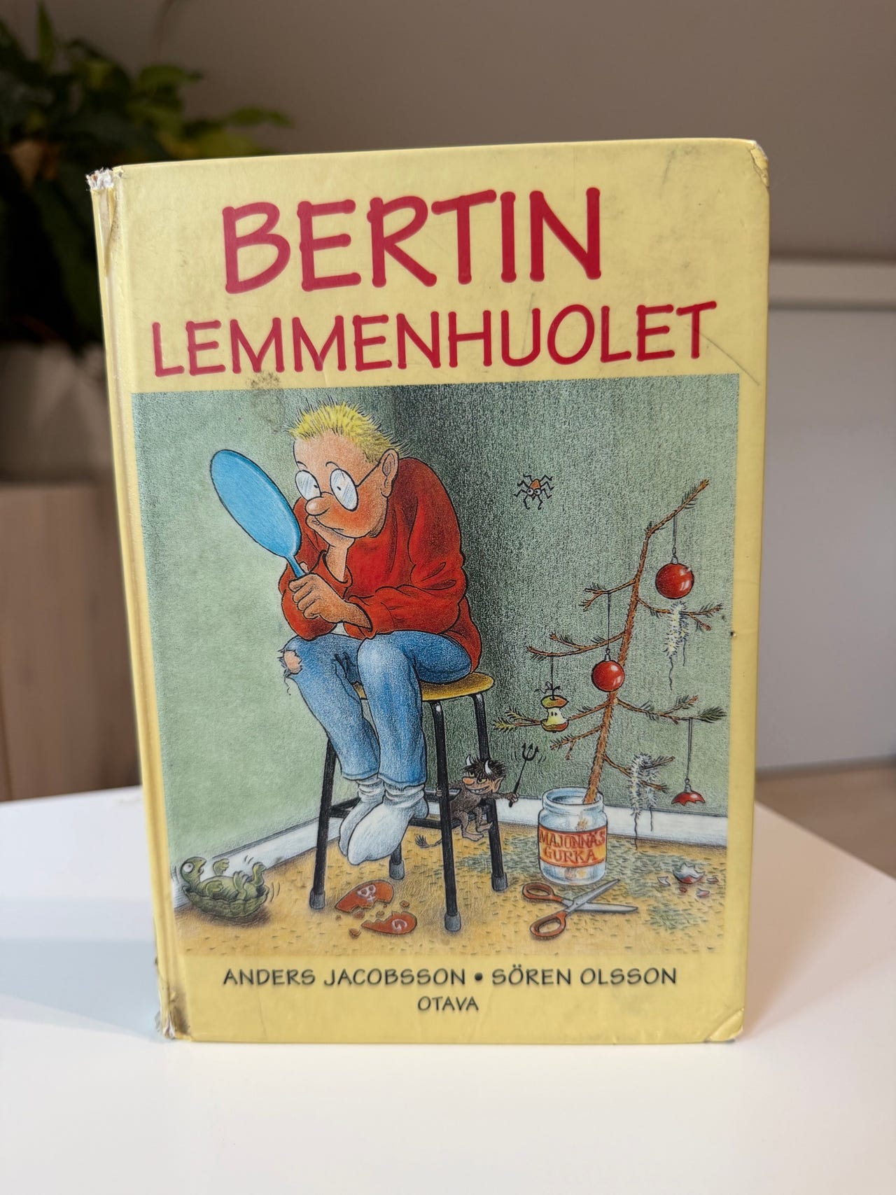 Nuorten kirja: Bertin lemmenhuolet Anders Jakobsson Sören Olsson