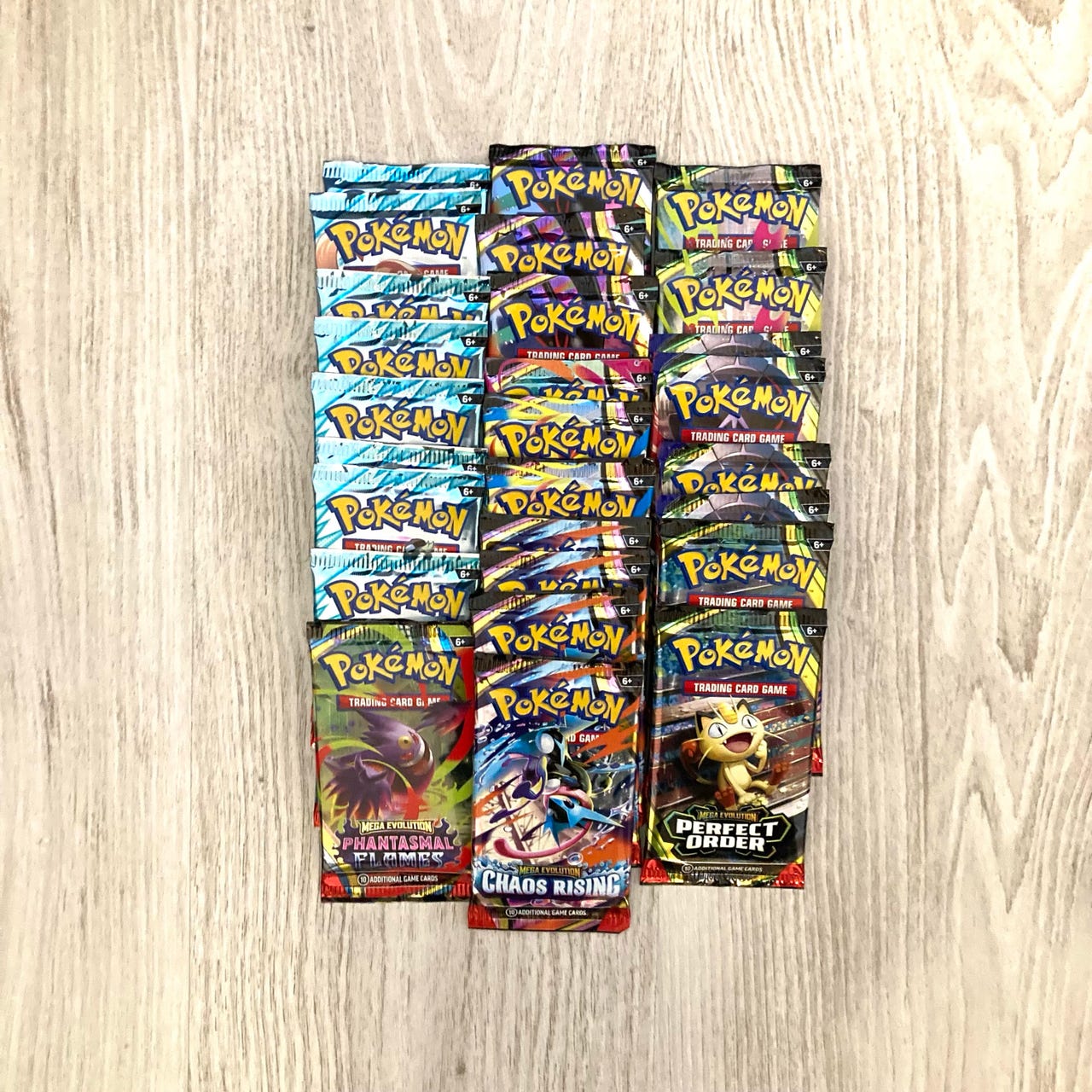 Pokemon booster paketti