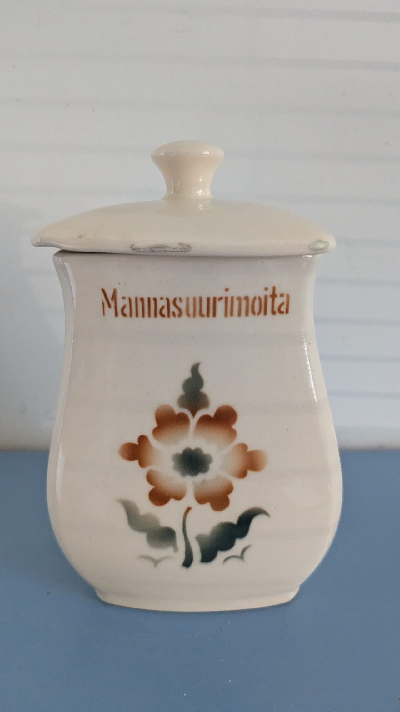 Arabia EG-Mallin Mannasuurimo Keittiöpurkki / Purkki