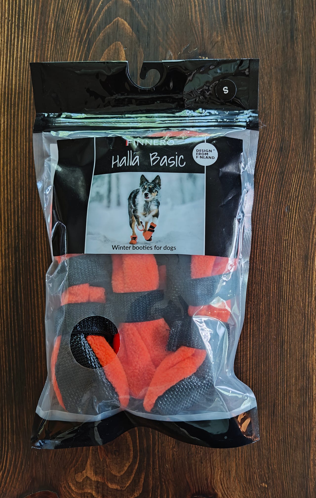Uudet Halla Basic tossut, koko S