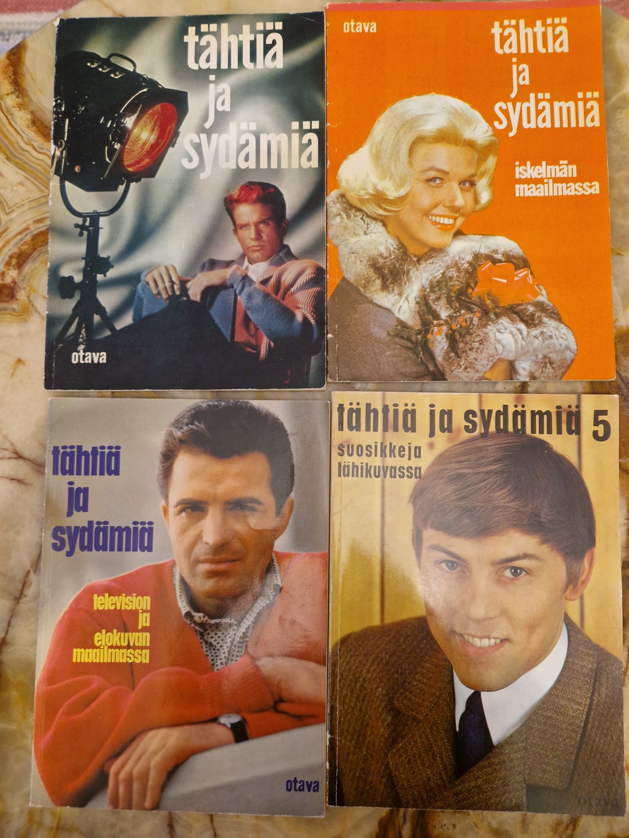 60-luvun nostalgiaa; tähtiä ja sydämiä