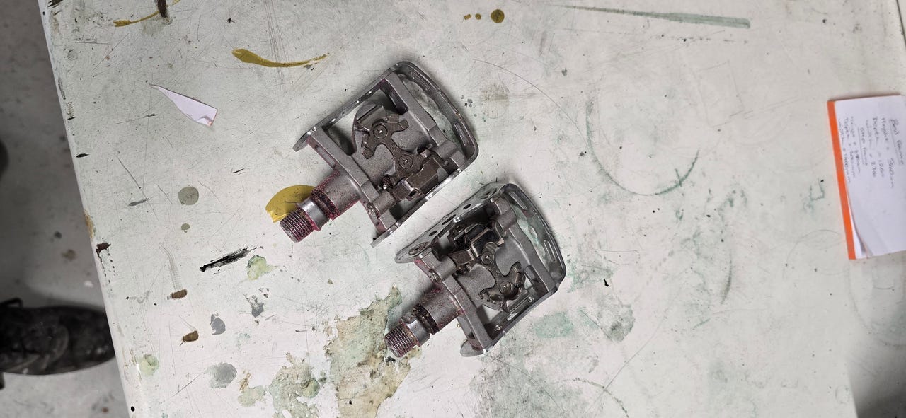 Shimano clipless pedals