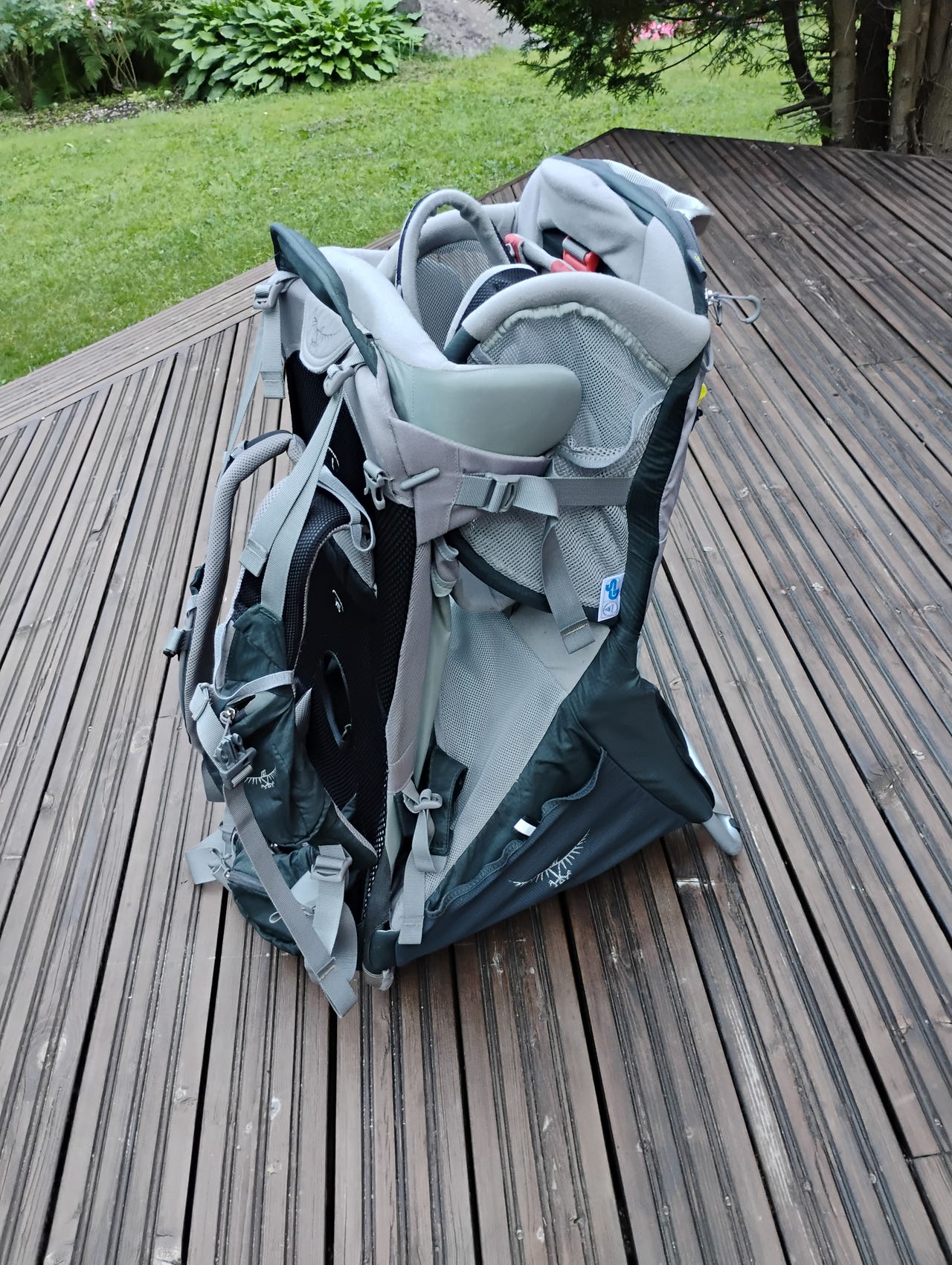Lastenkantorinkka, Osprey Poco Plus