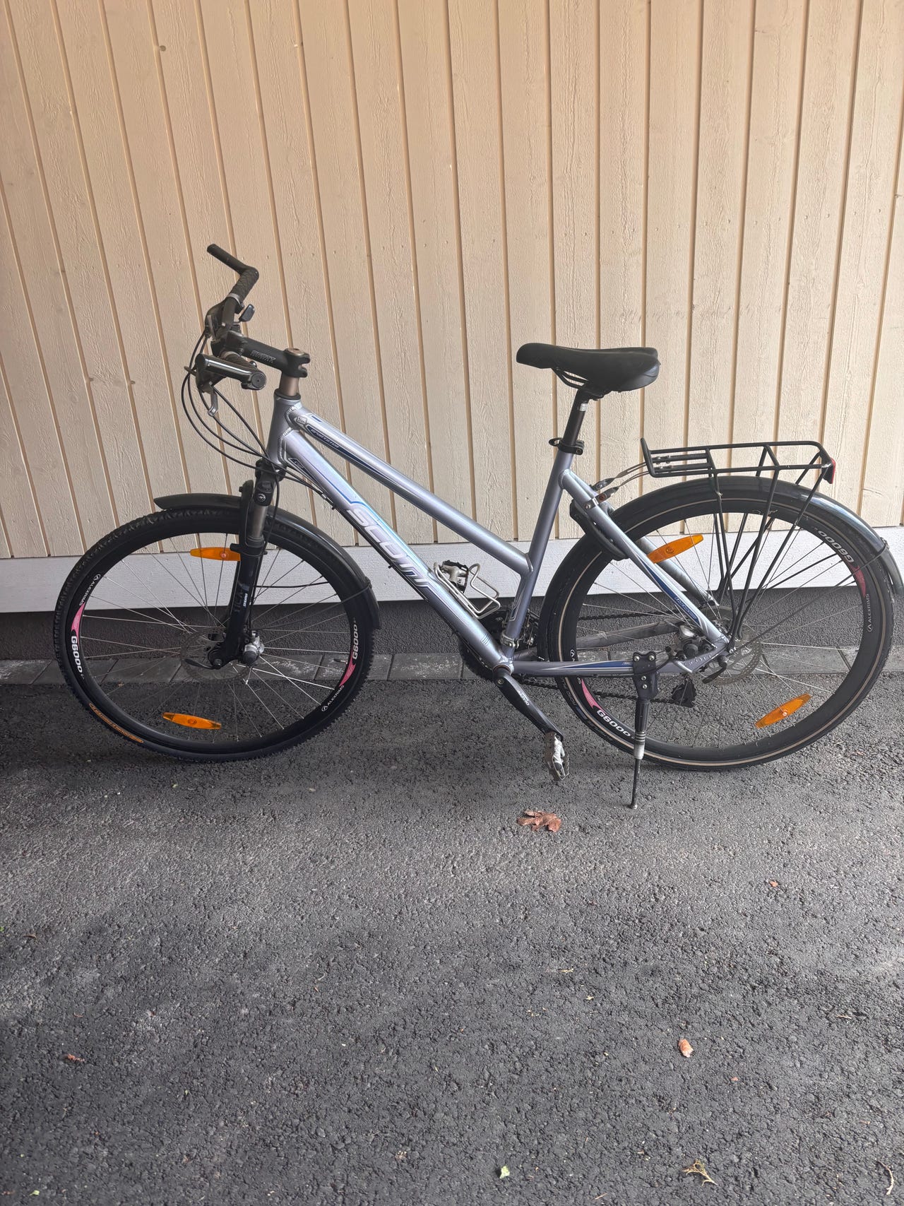 Scott hybridipyörä 28 M