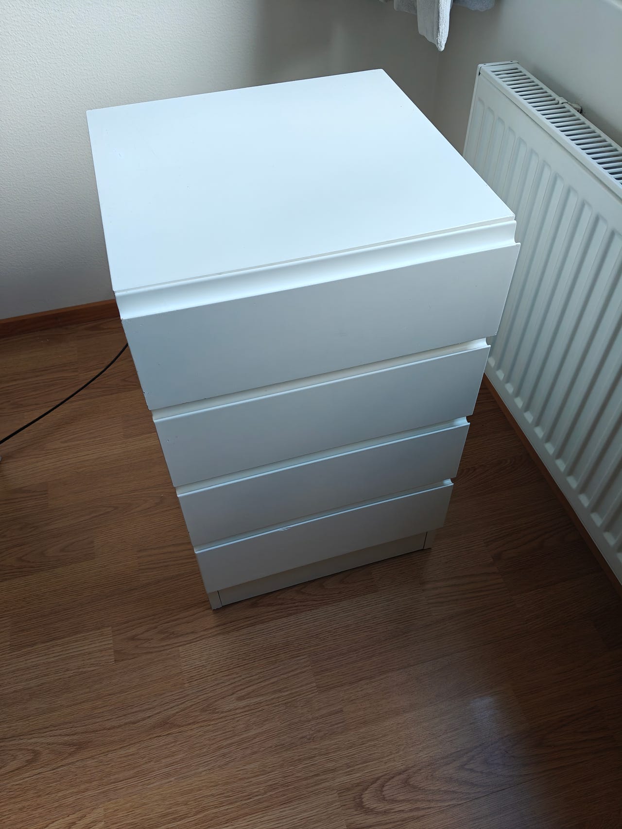 Ikea pieni lipasto