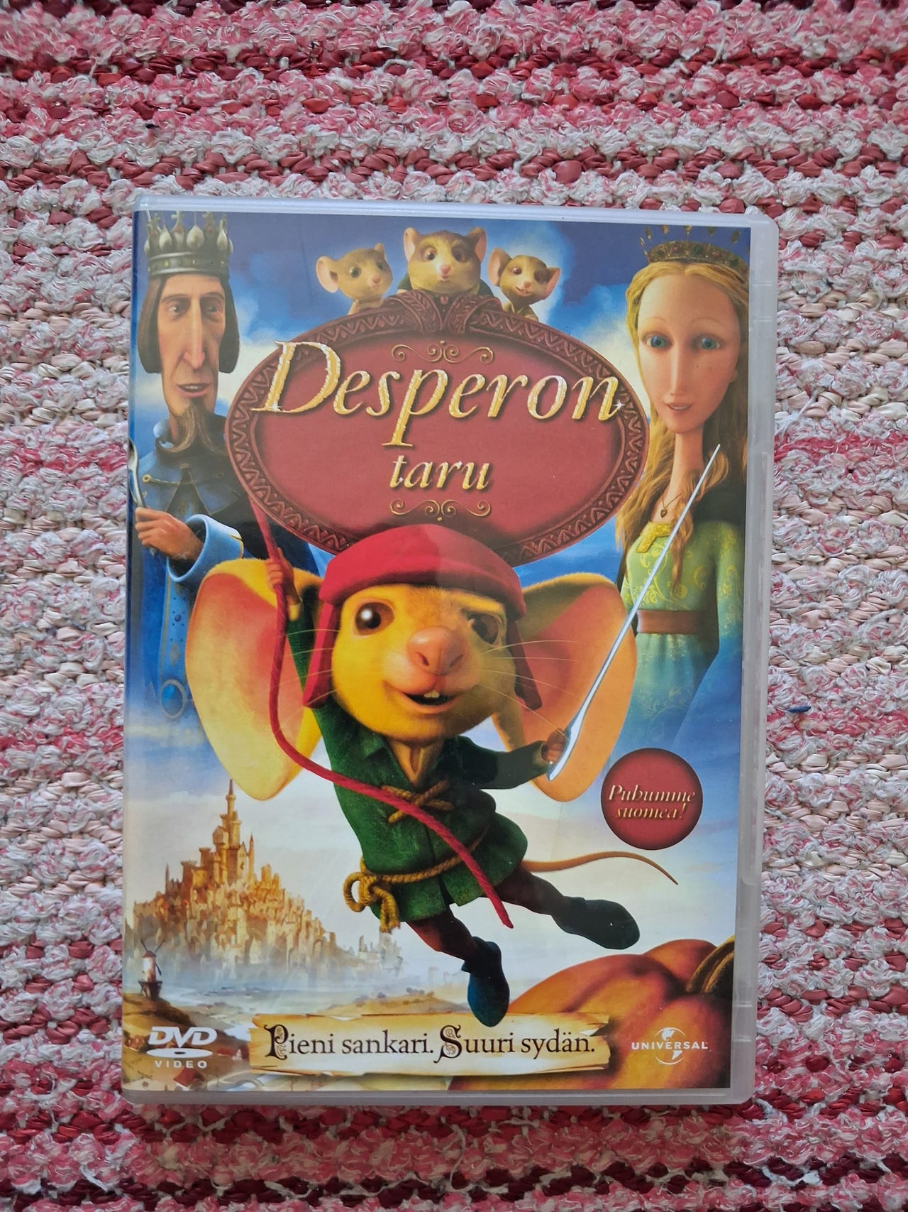 Desperon taru DVD-elokuva